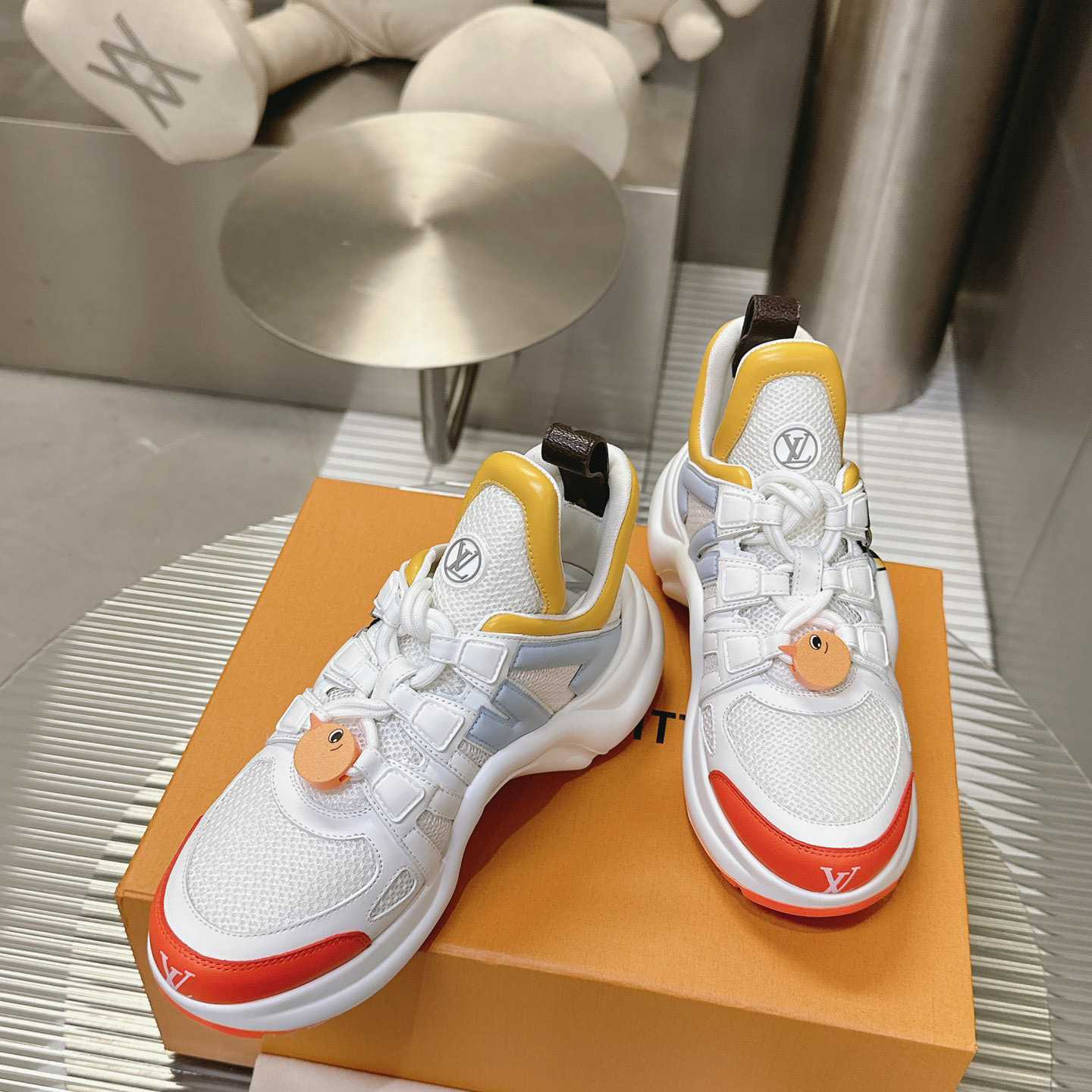 Louis Vuitton LV Archlight Sneaker    - DesignerGu