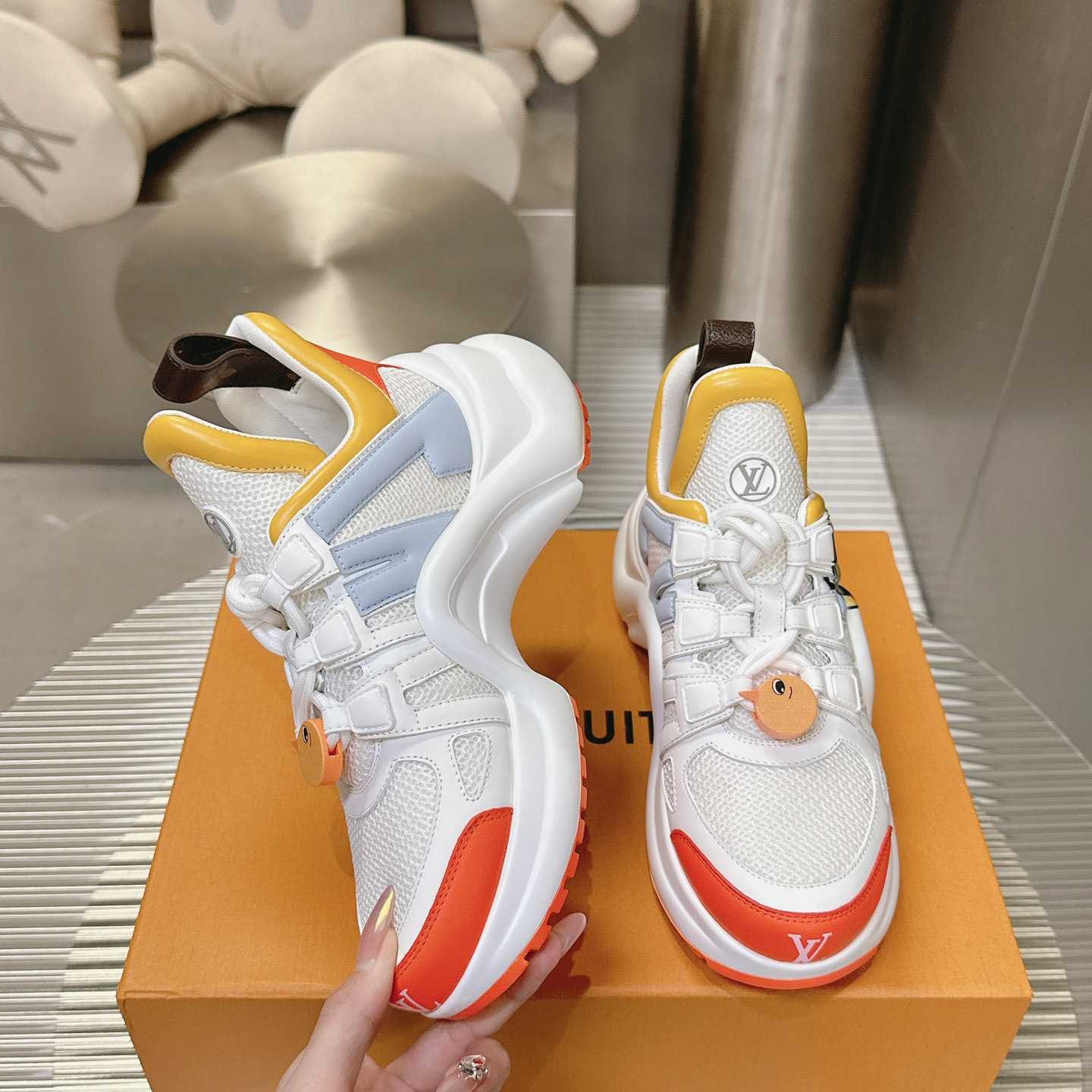 Louis Vuitton LV Archlight Sneaker    - DesignerGu