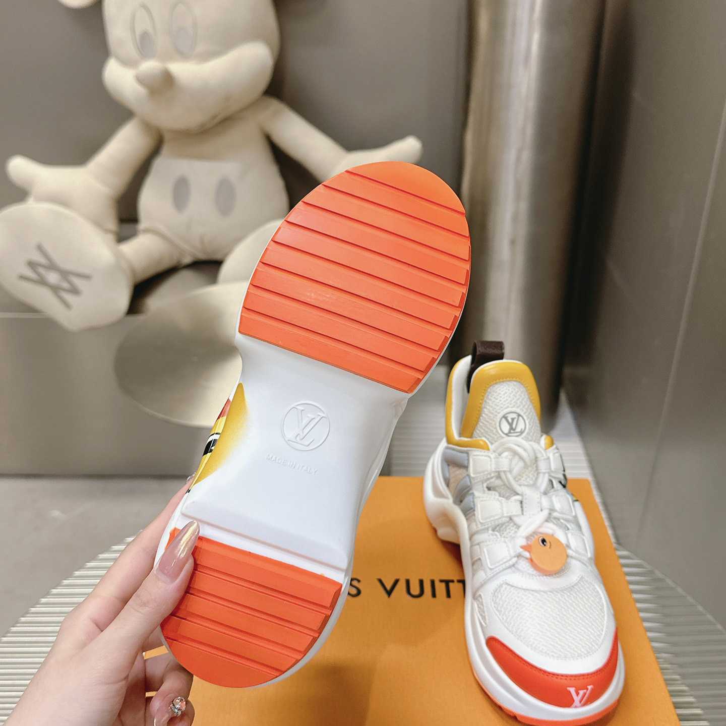 Louis Vuitton LV Archlight Sneaker    - DesignerGu