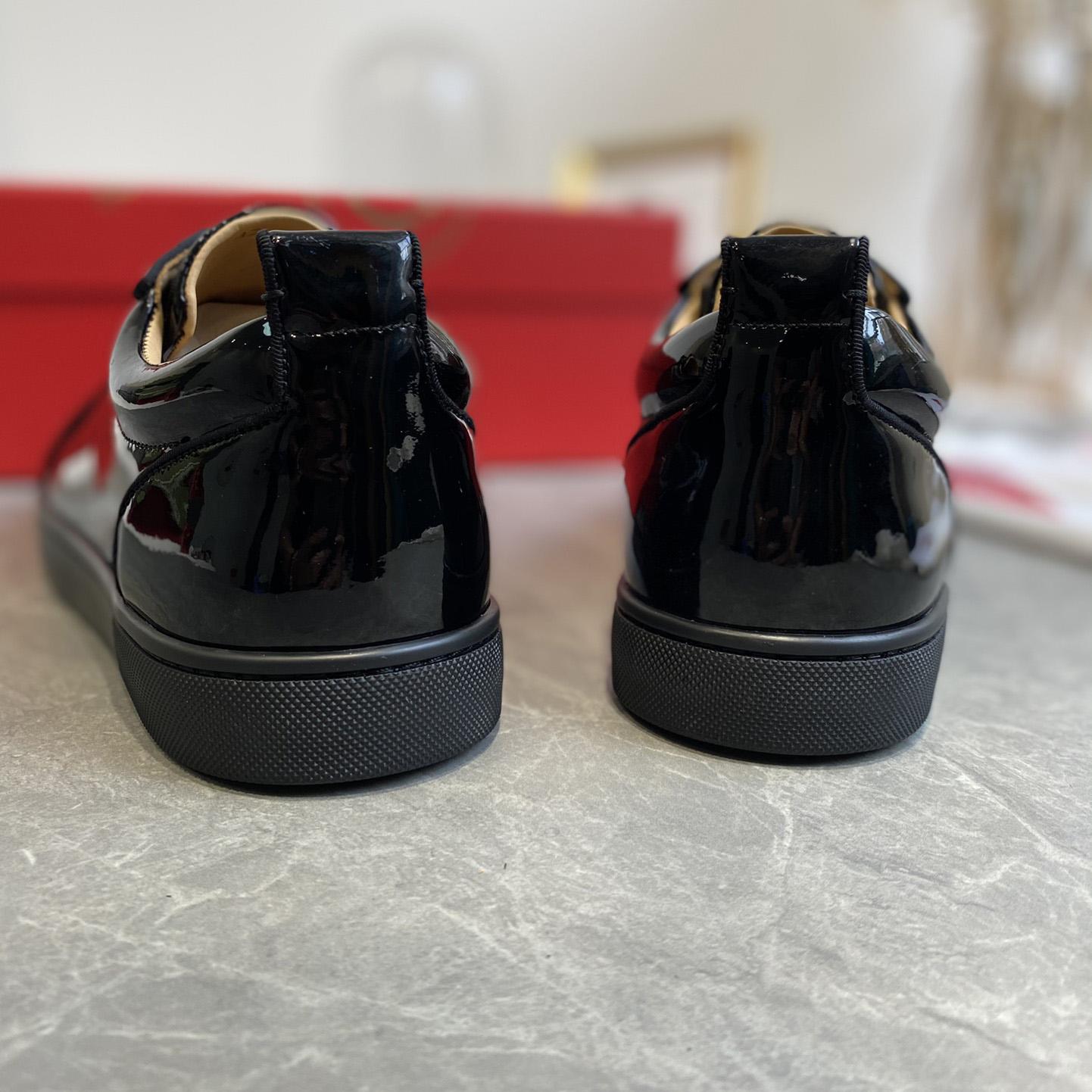 Christian Louboutin Sneakers - DesignerGu