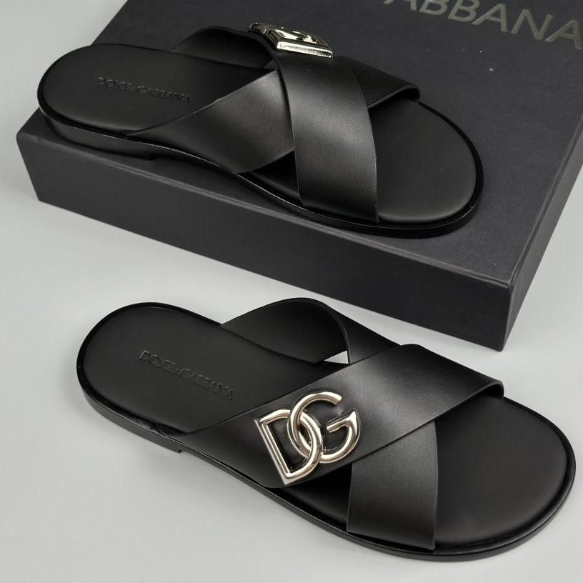 Dolce & Gabbana Logo-plaque Cross-over Leather Sandals - DesignerGu