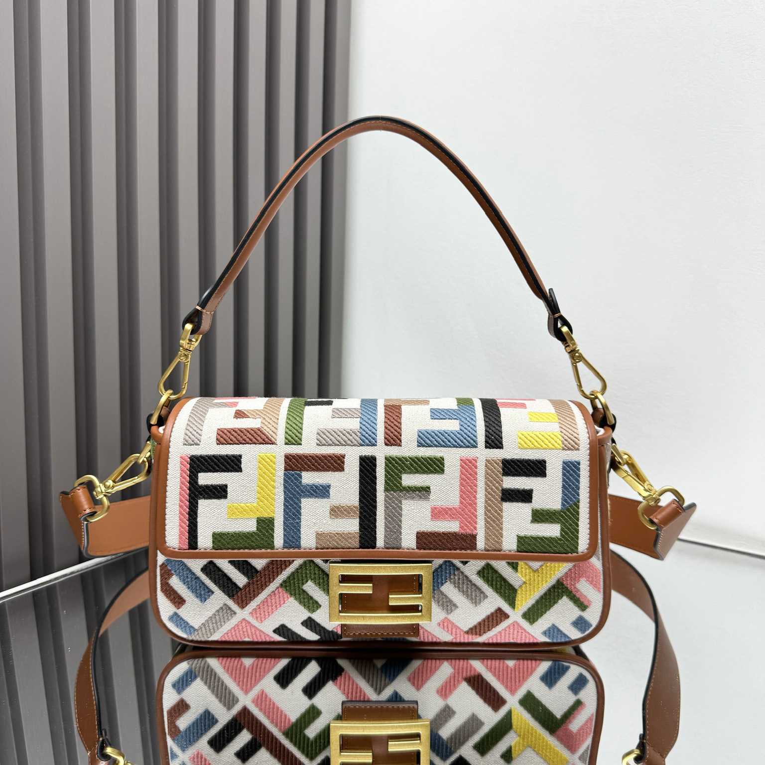 Fendi Canvas Bag (26x13x6cm) - DesignerGu