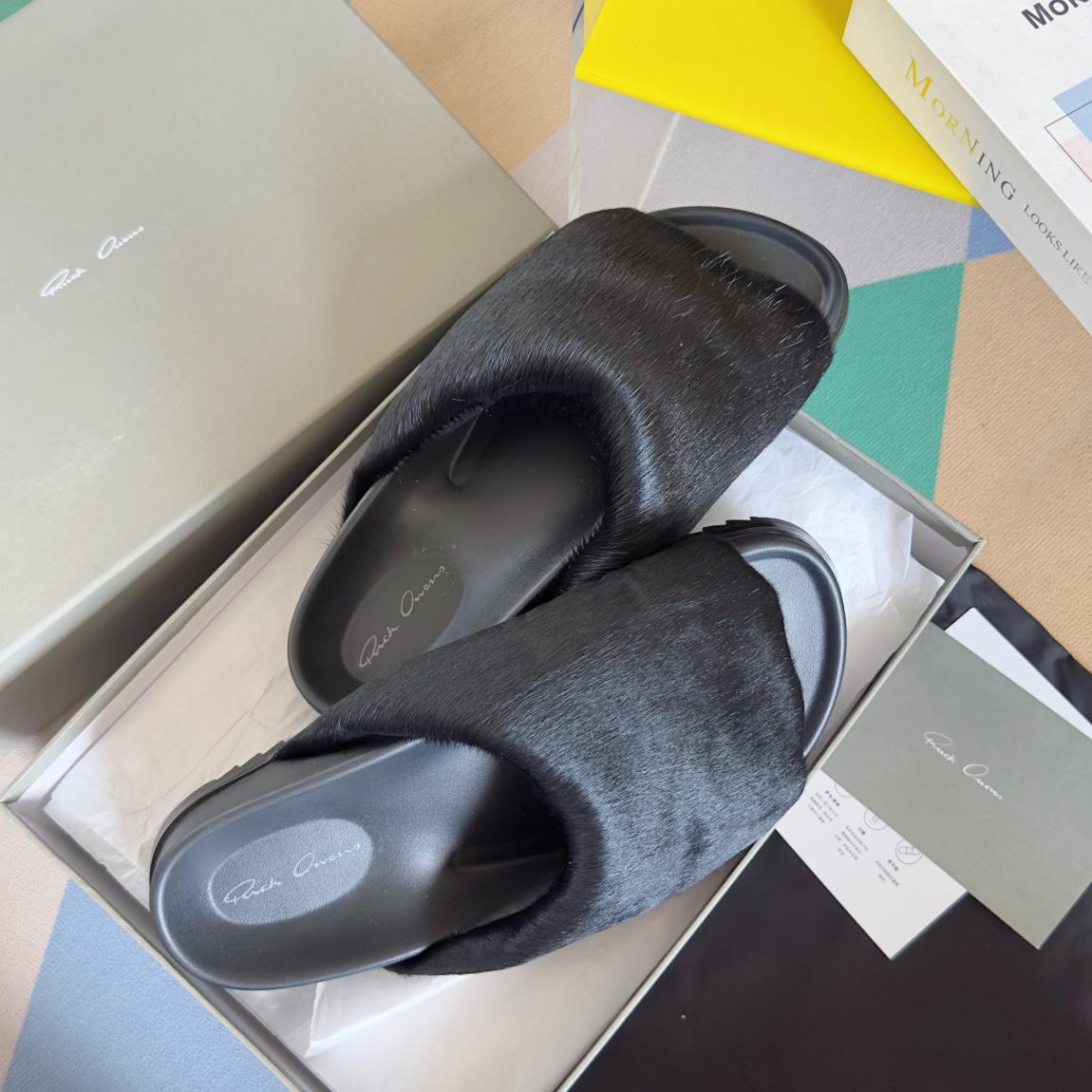 Rick Owens Slide In Black - DesignerGu