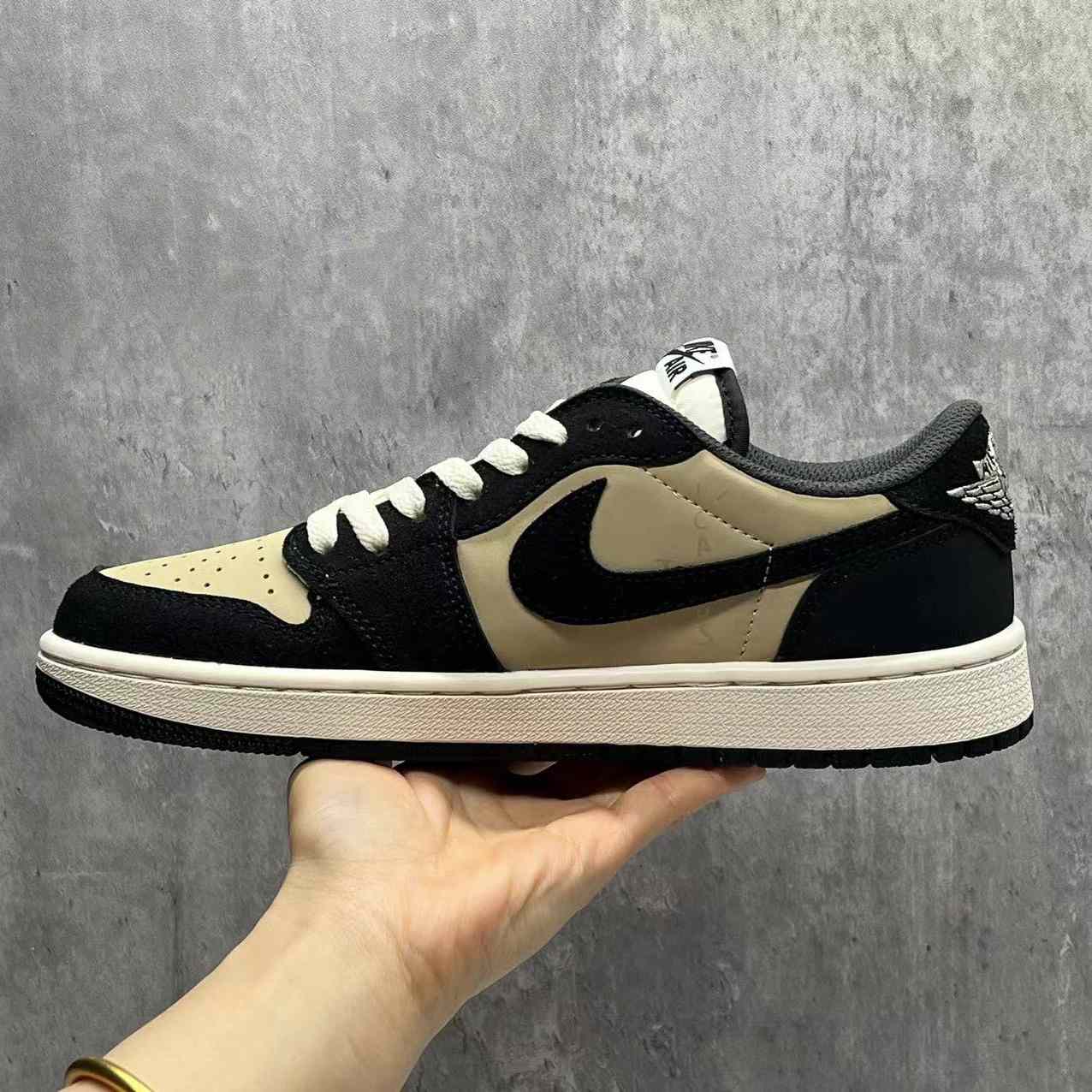 ​Travis Scott X Jordan 1 Low Sneaker   DM7866-201 - DesignerGu