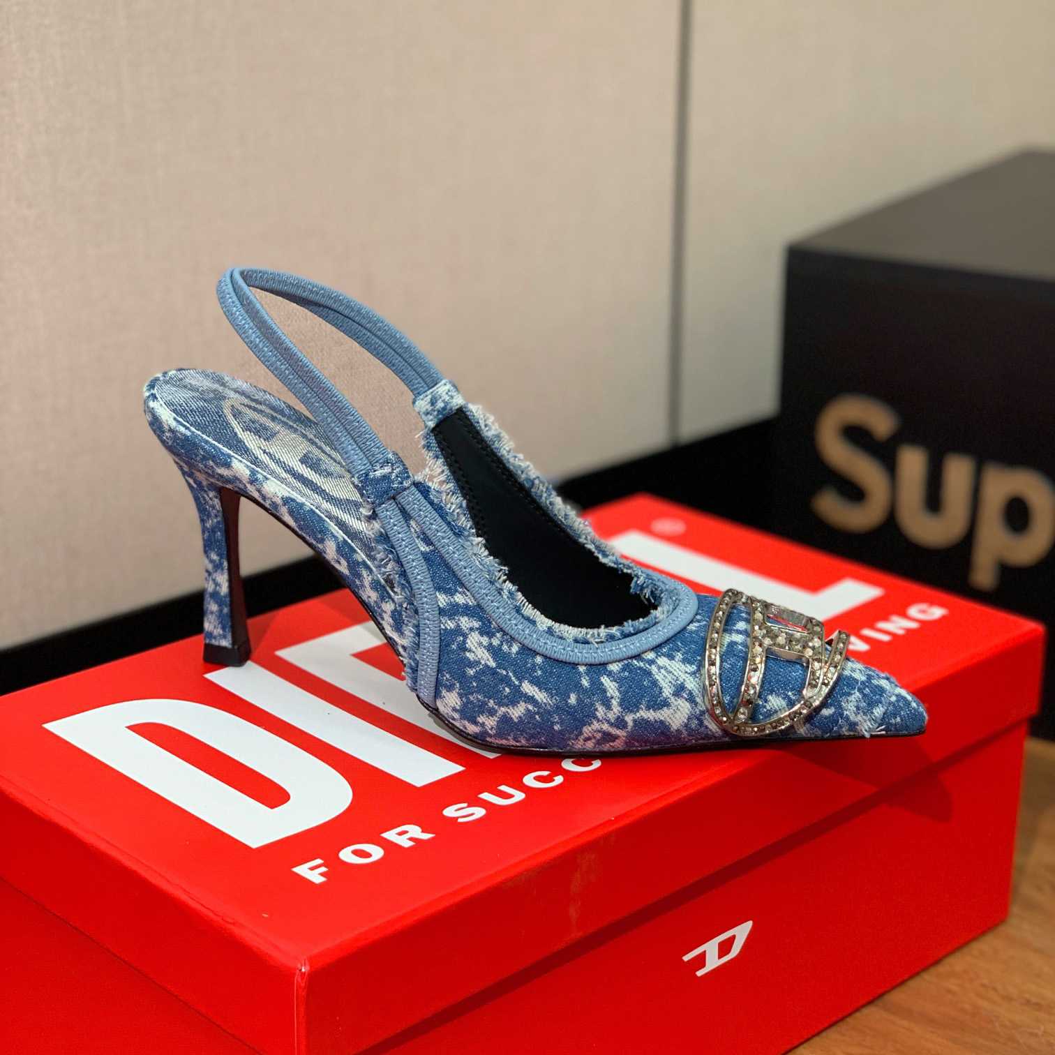 Diesel Blue D-Venus SB Heels - DesignerGu