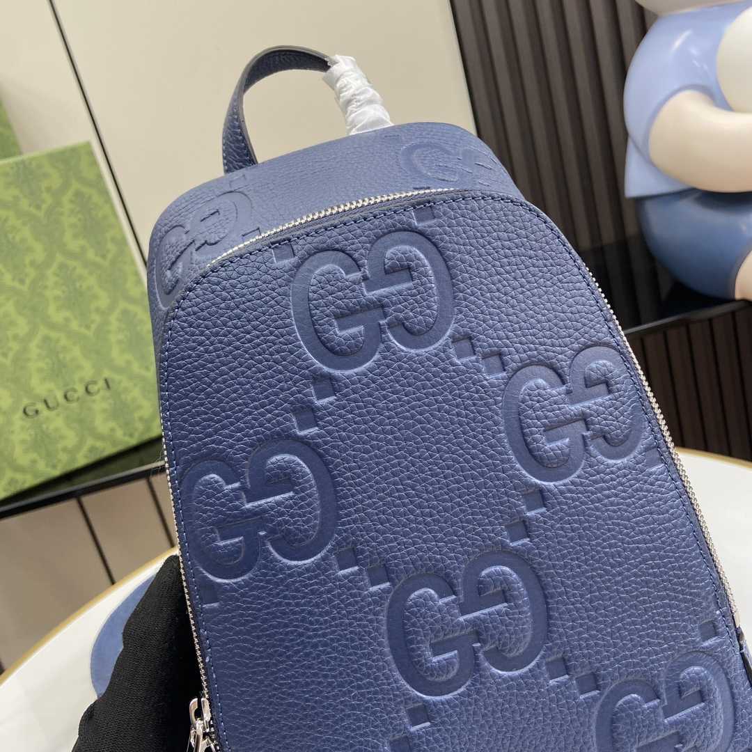 Gucci Jumbo GG Crossbody Bag - DesignerGu