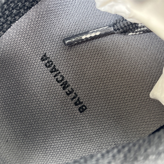 Balenciaga 3XL Sneaker - DesignerGu