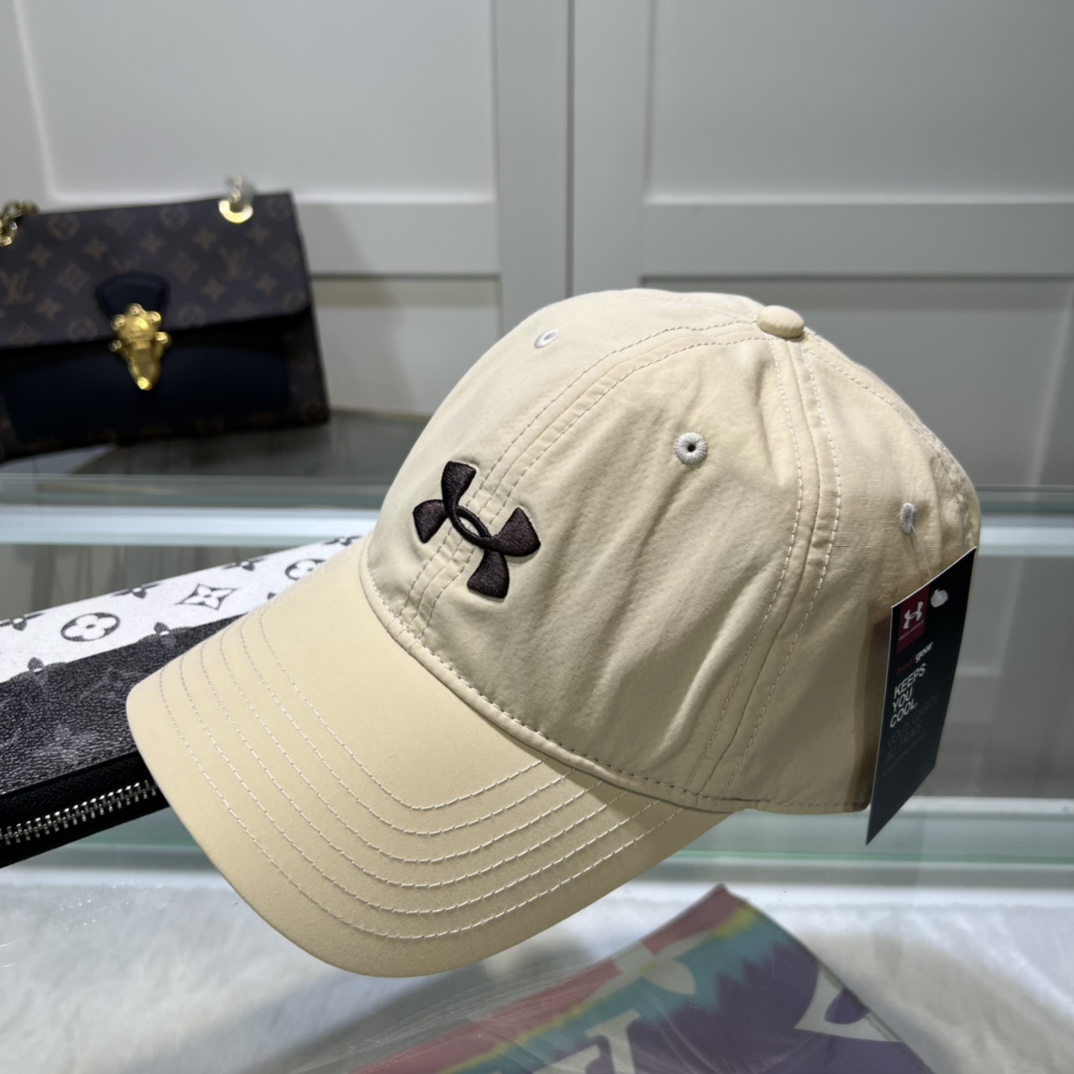 Under Armour Cap - DesignerGu