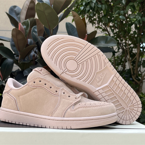 Air Jordan1Low Sneaker      AO1935-204  - DesignerGu