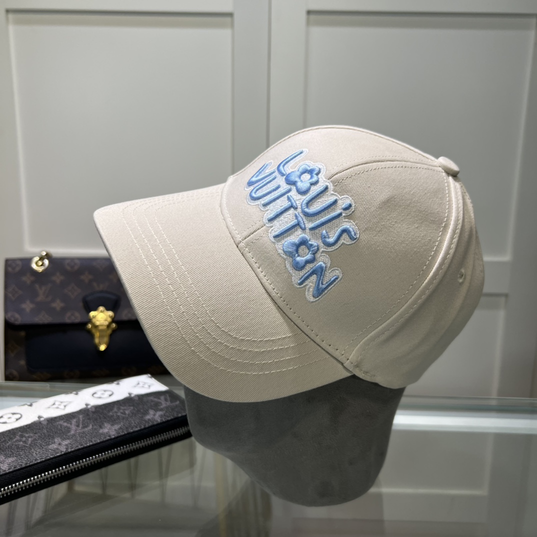 Louis Vuitton Cap - DesignerGu