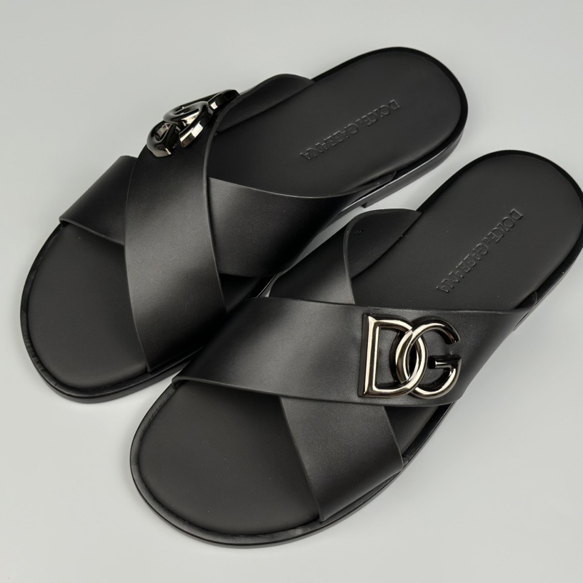 Dolce & Gabbana Logo-plaque Cross-over Leather Sandals - DesignerGu