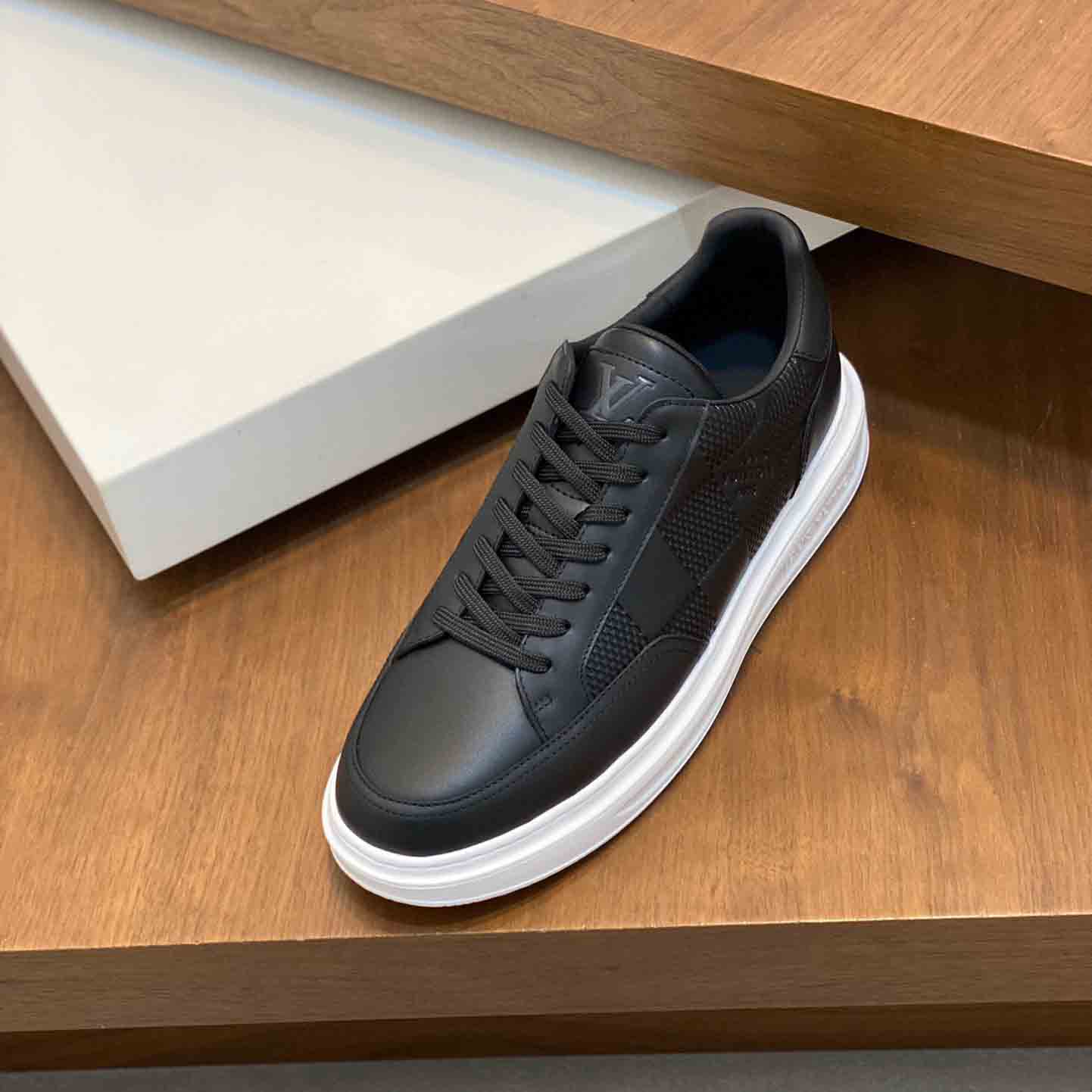 Louis Vuitton Beverly Hills Sneaker   1ACQGO - DesignerGu