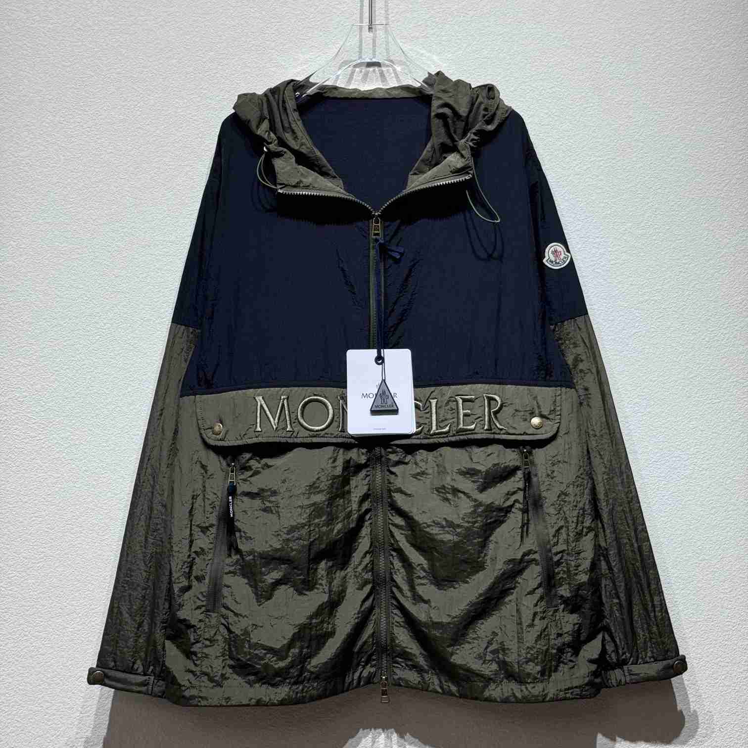 Moncler Joly Hooded Jacket - DesignerGu