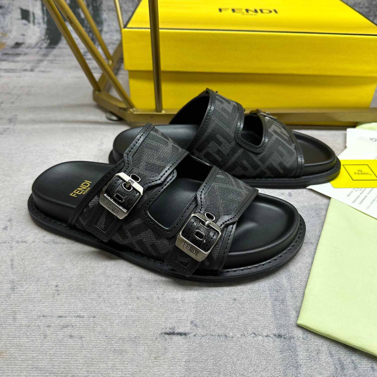 Fendi Feel Slides - DesignerGu