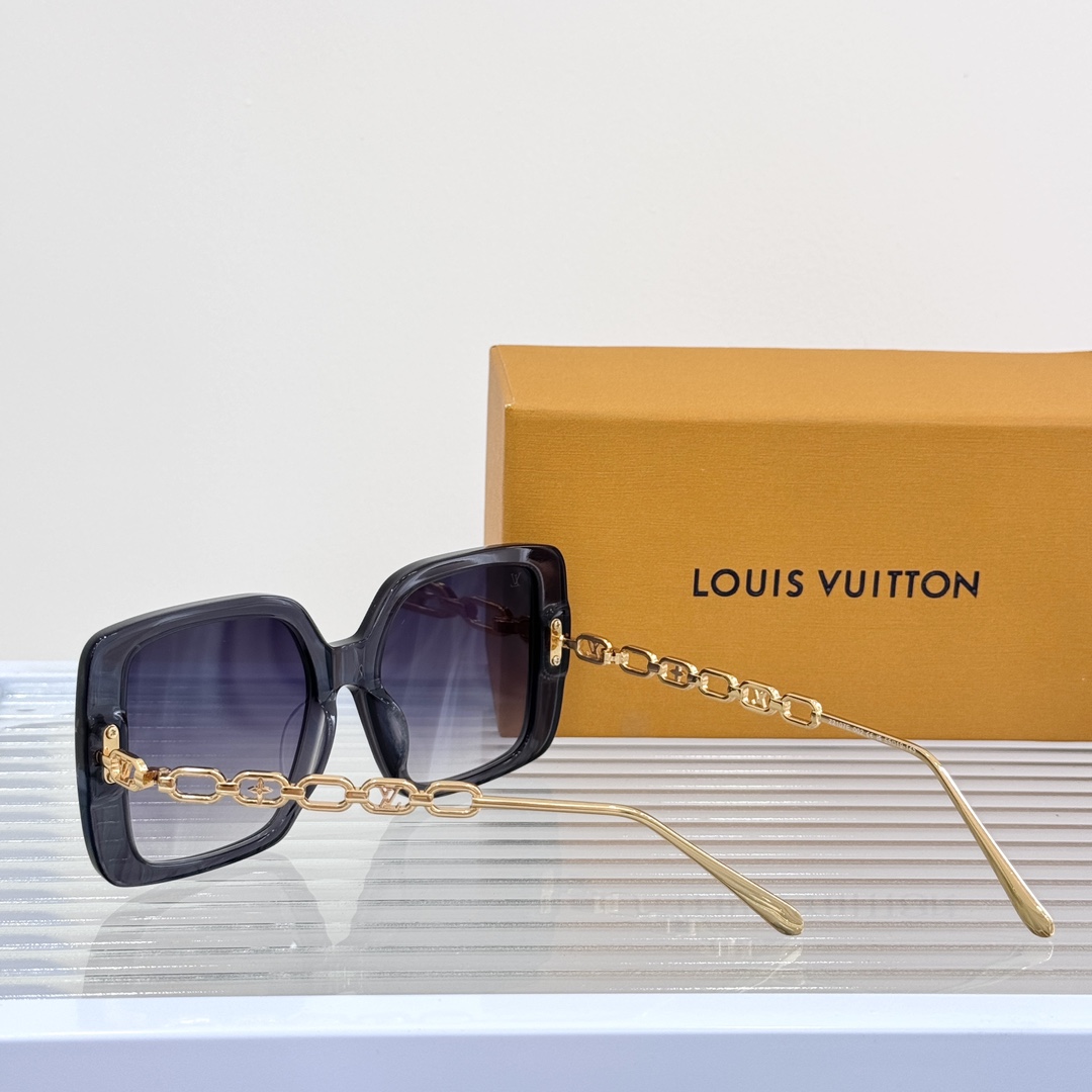 Louis Vuitton Z2107E Sunglasses    - DesignerGu