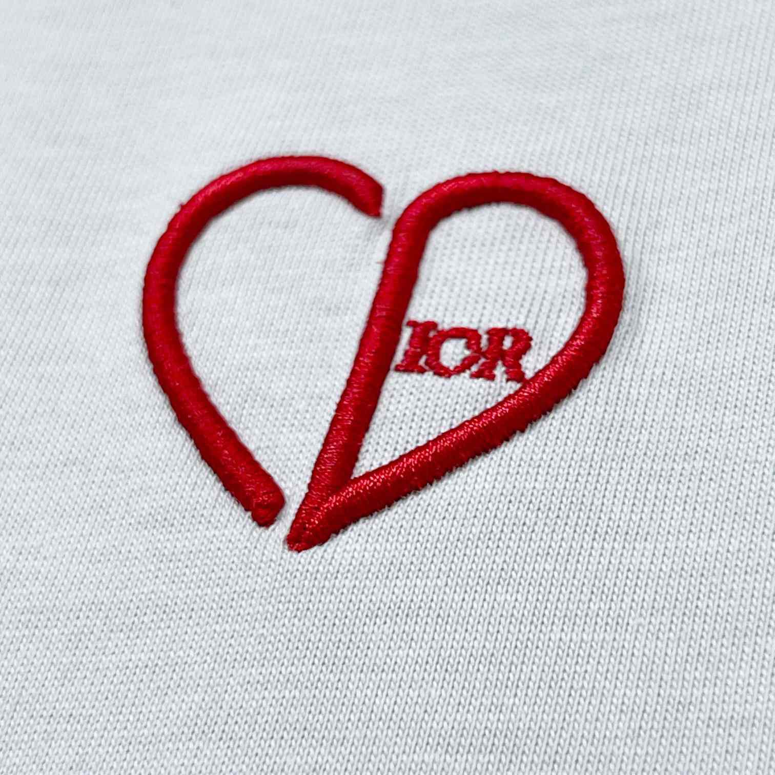 Dior CD Heart Relaxed-Fit T-Shirt - DesignerGu