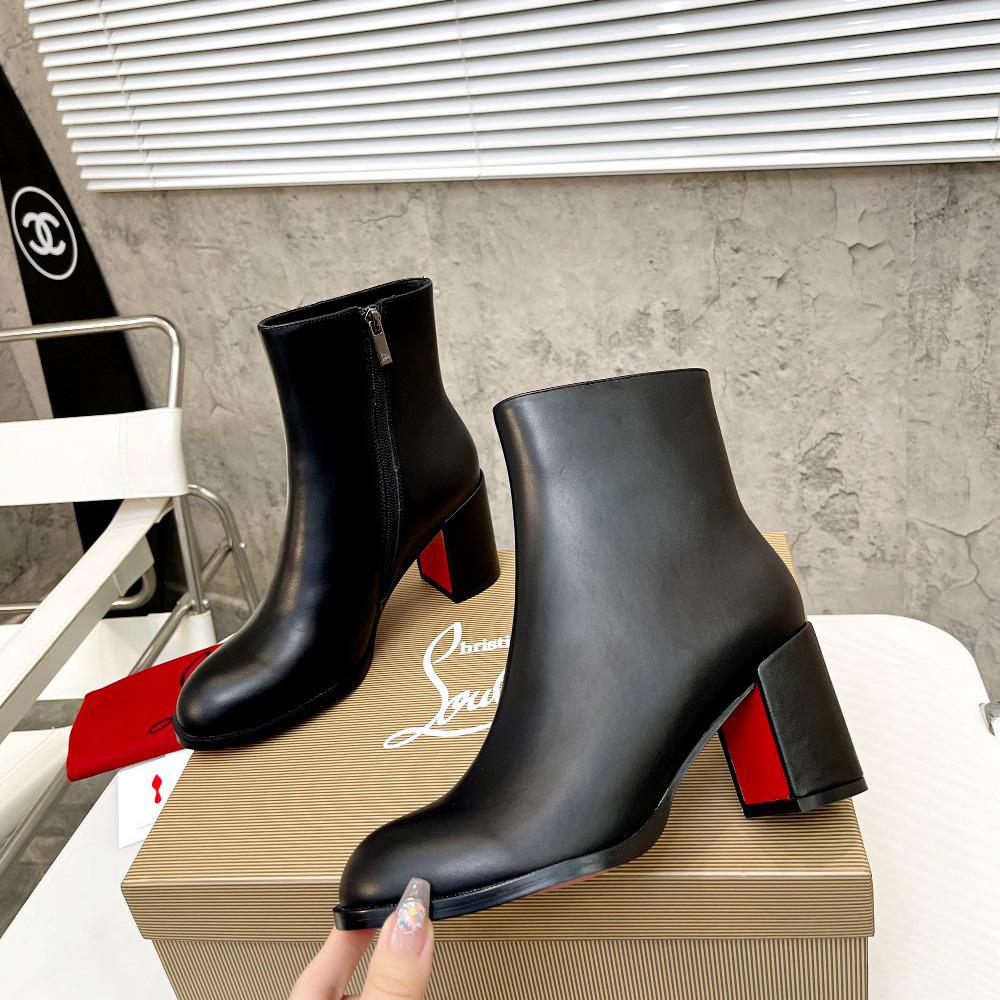 Christian Louboutin Adoxa Leather Ankle Boots - DesignerGu