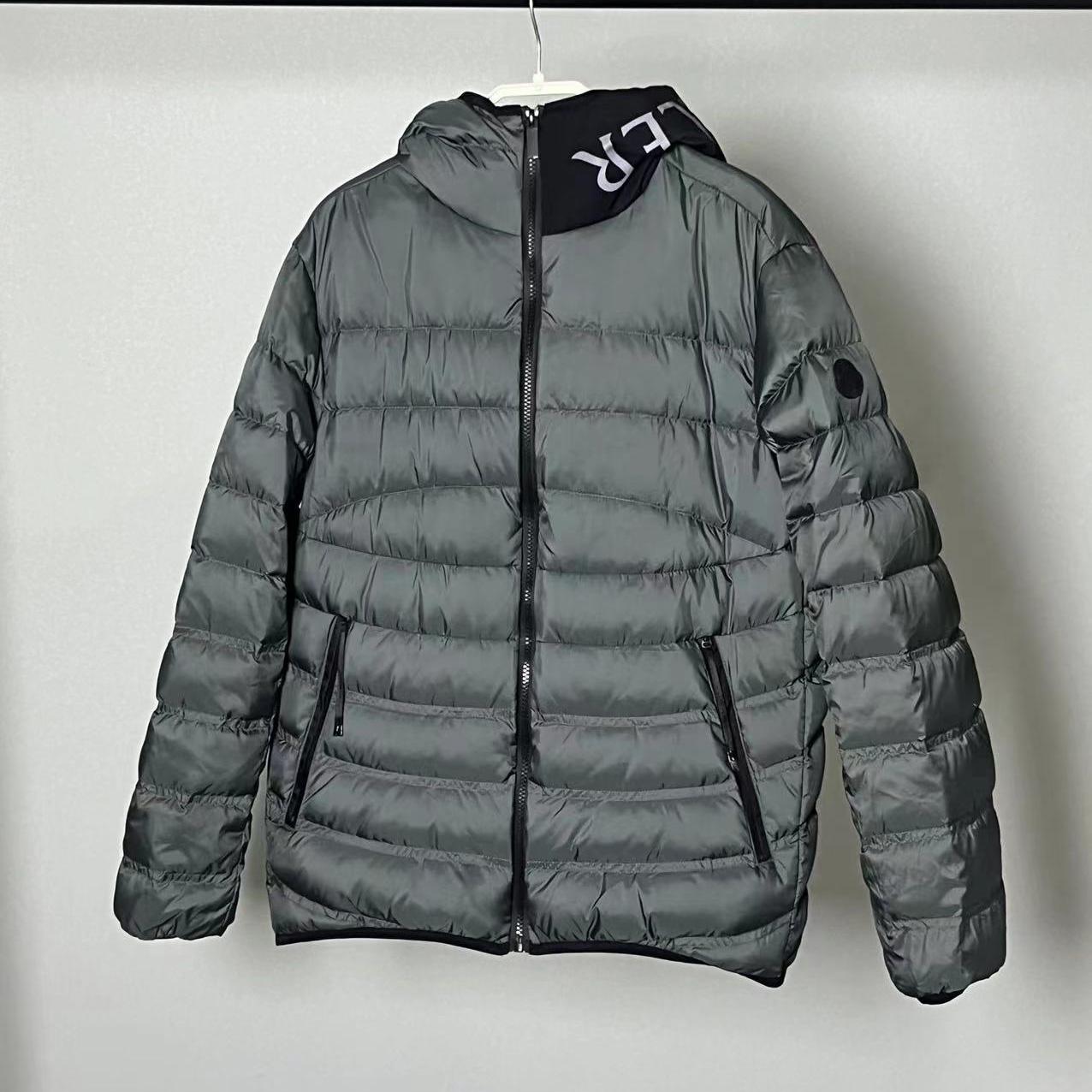 Moncler Vernasca Short Down Jacket  - DesignerGu