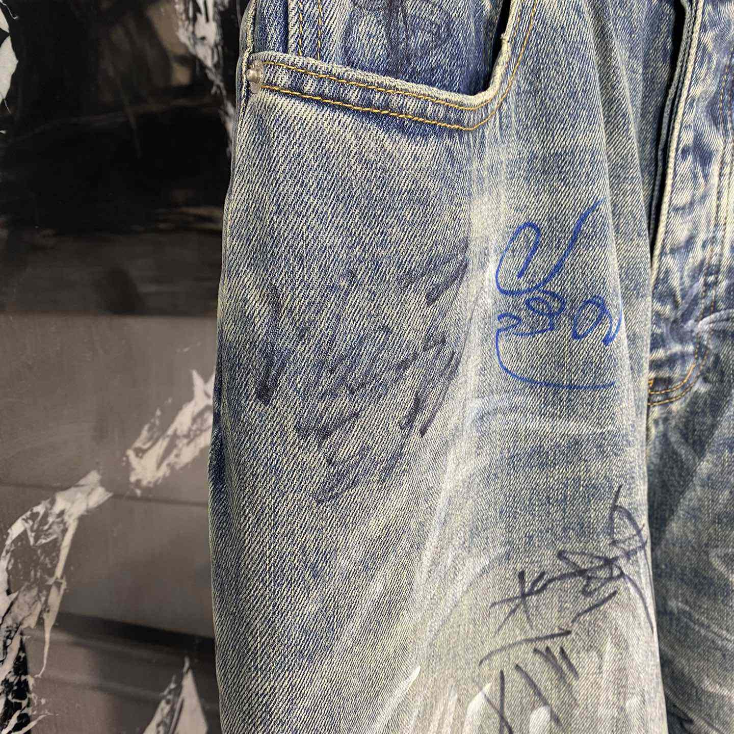 Balenciaga Graffiti Baggy Jeans - DesignerGu