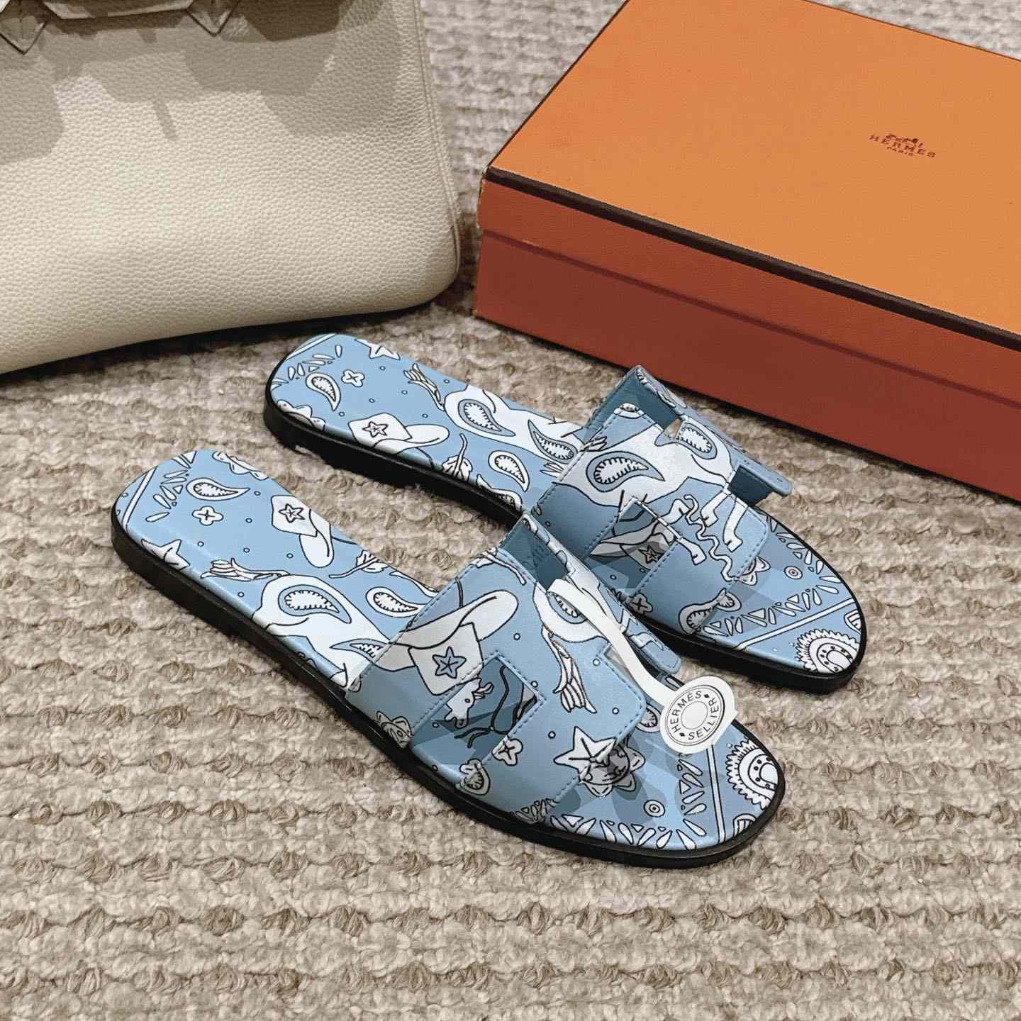 Hermes Oran Sandal - DesignerGu