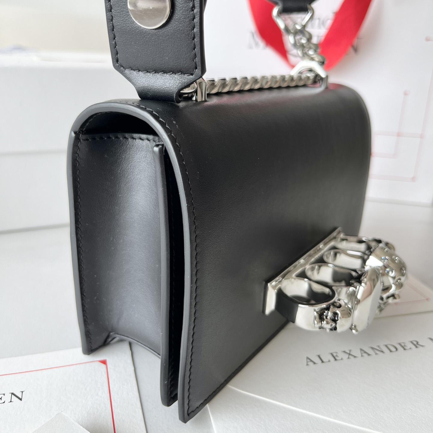 Alexander McQueen The Biker Mini Jewelled Satchel 'Black' (18*12*6cm) - DesignerGu