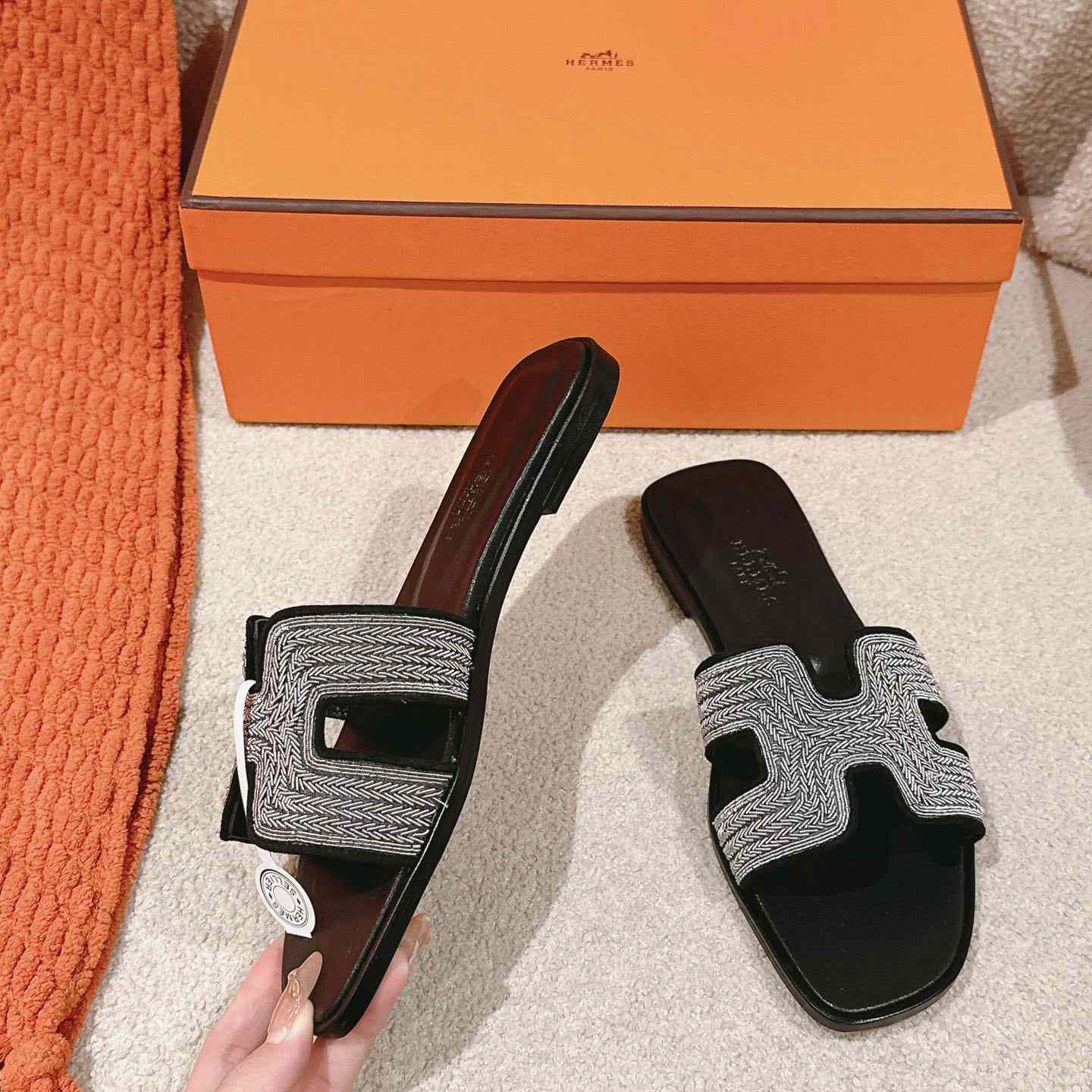 Hermes Oran Sandal - DesignerGu