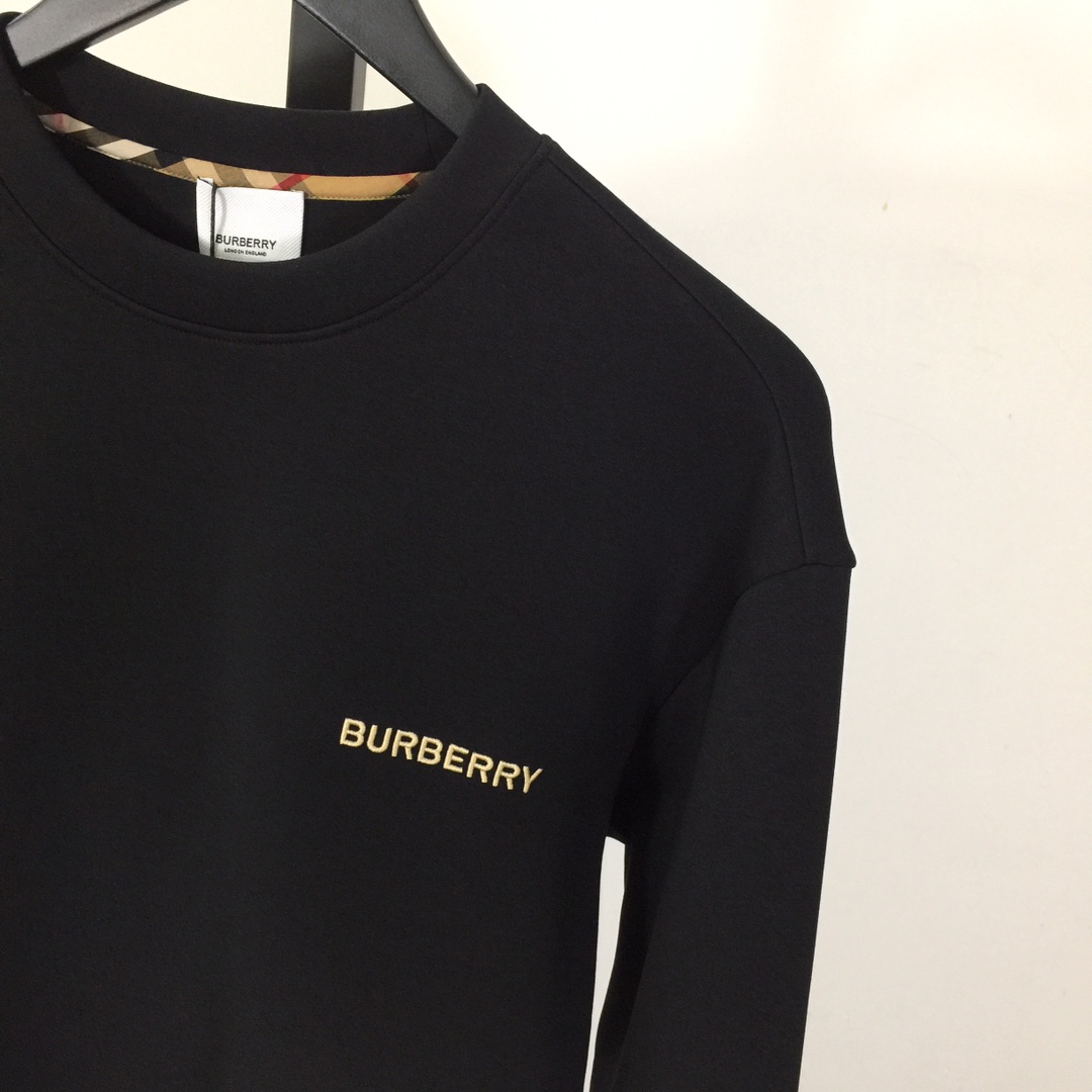 Burberry Cotton Sweatshirt - DesignerGu