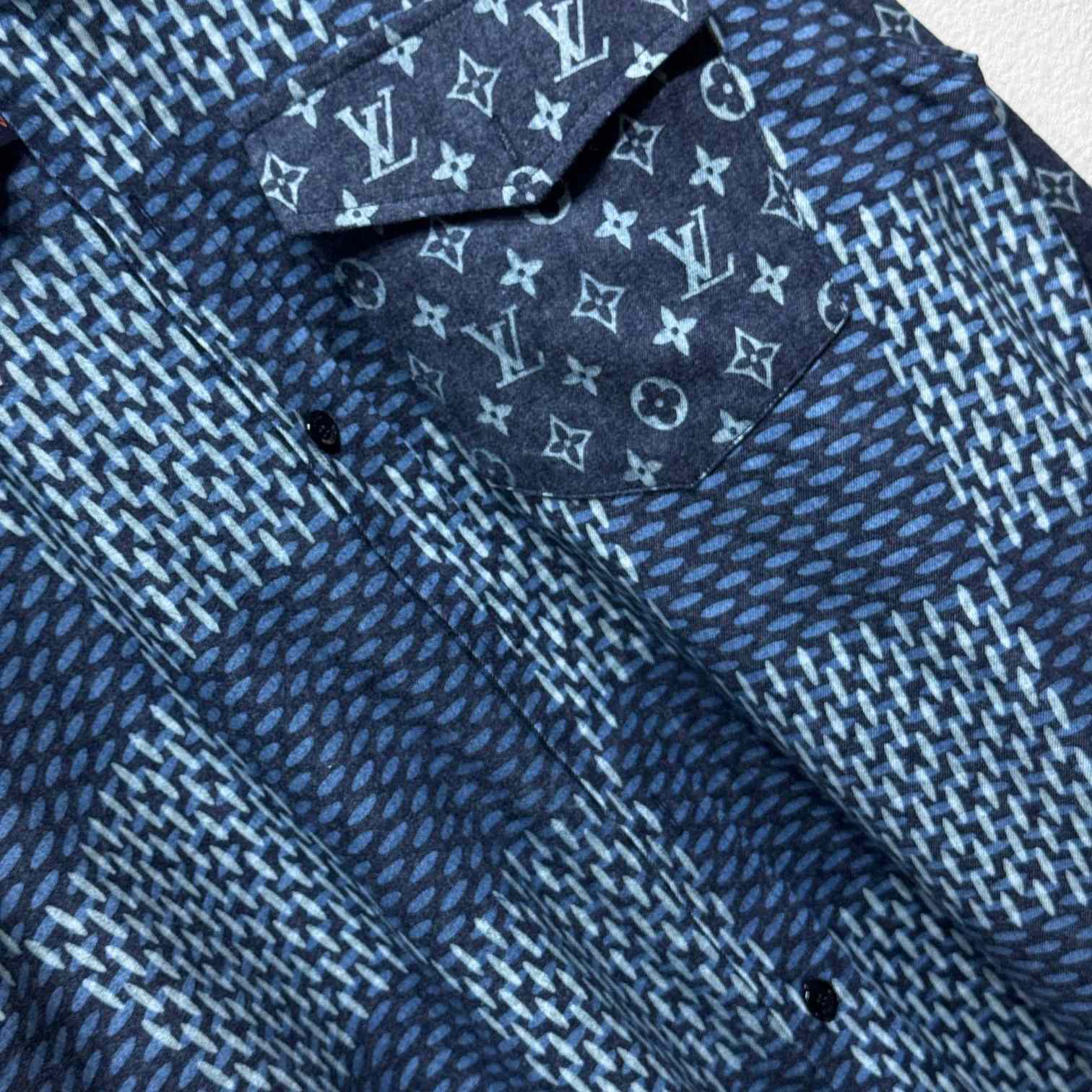 Louis Vuitton x Nigo MNGM Waves Giant Damier Flannel Shirt - DesignerGu