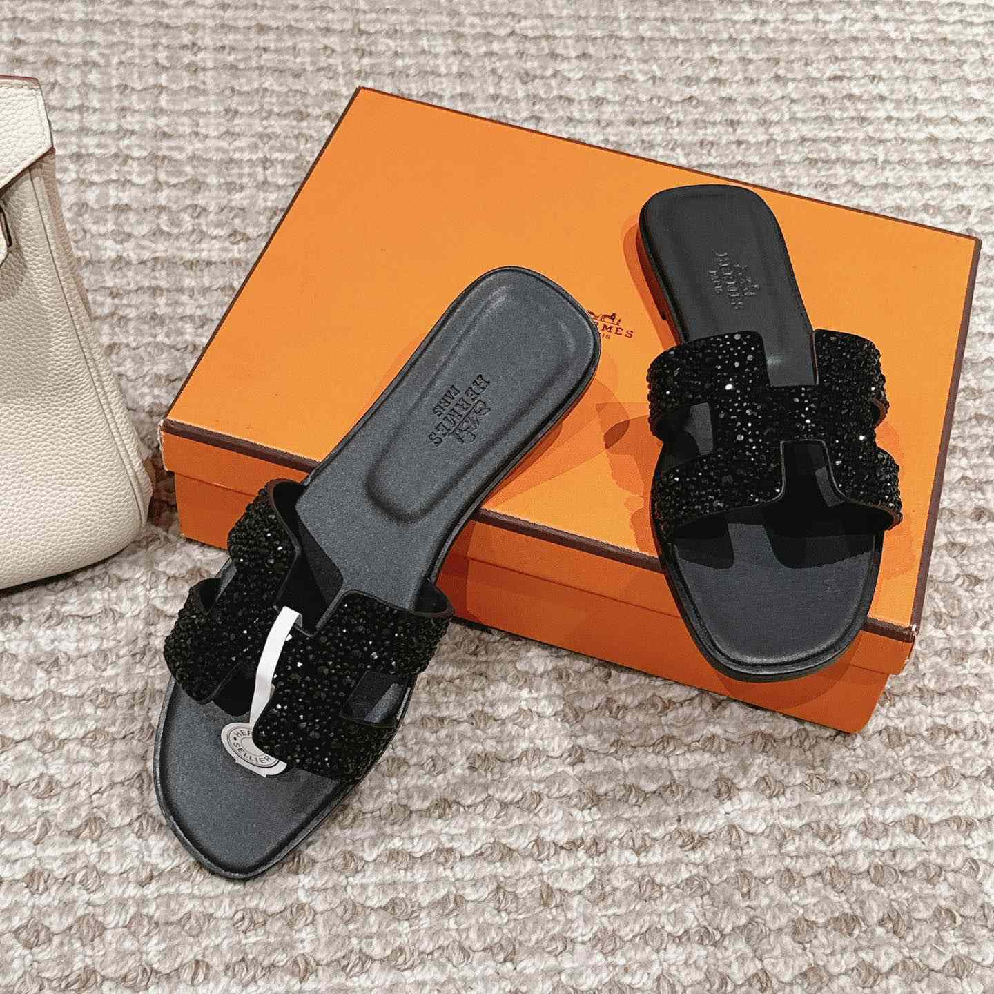 Hermes Oran Sandal - DesignerGu