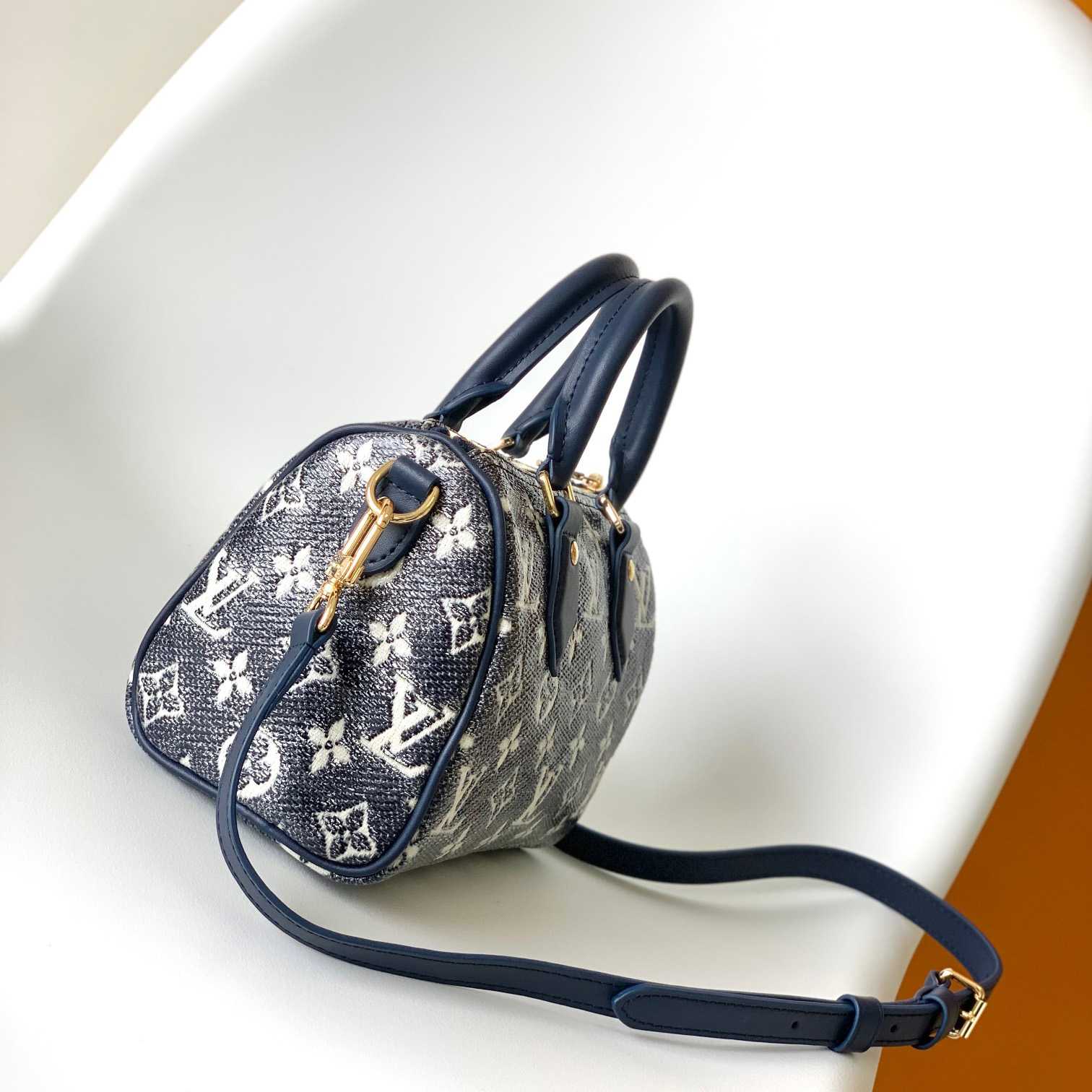 Louis Vuitton Speedy Bandoulière 20   M23069 - DesignerGu