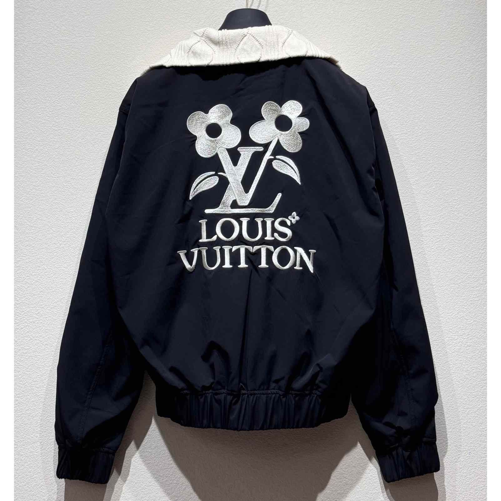 Louis Vuitton Knitted Collar Embroidered Technical Blouson   1AFPU4 - DesignerGu