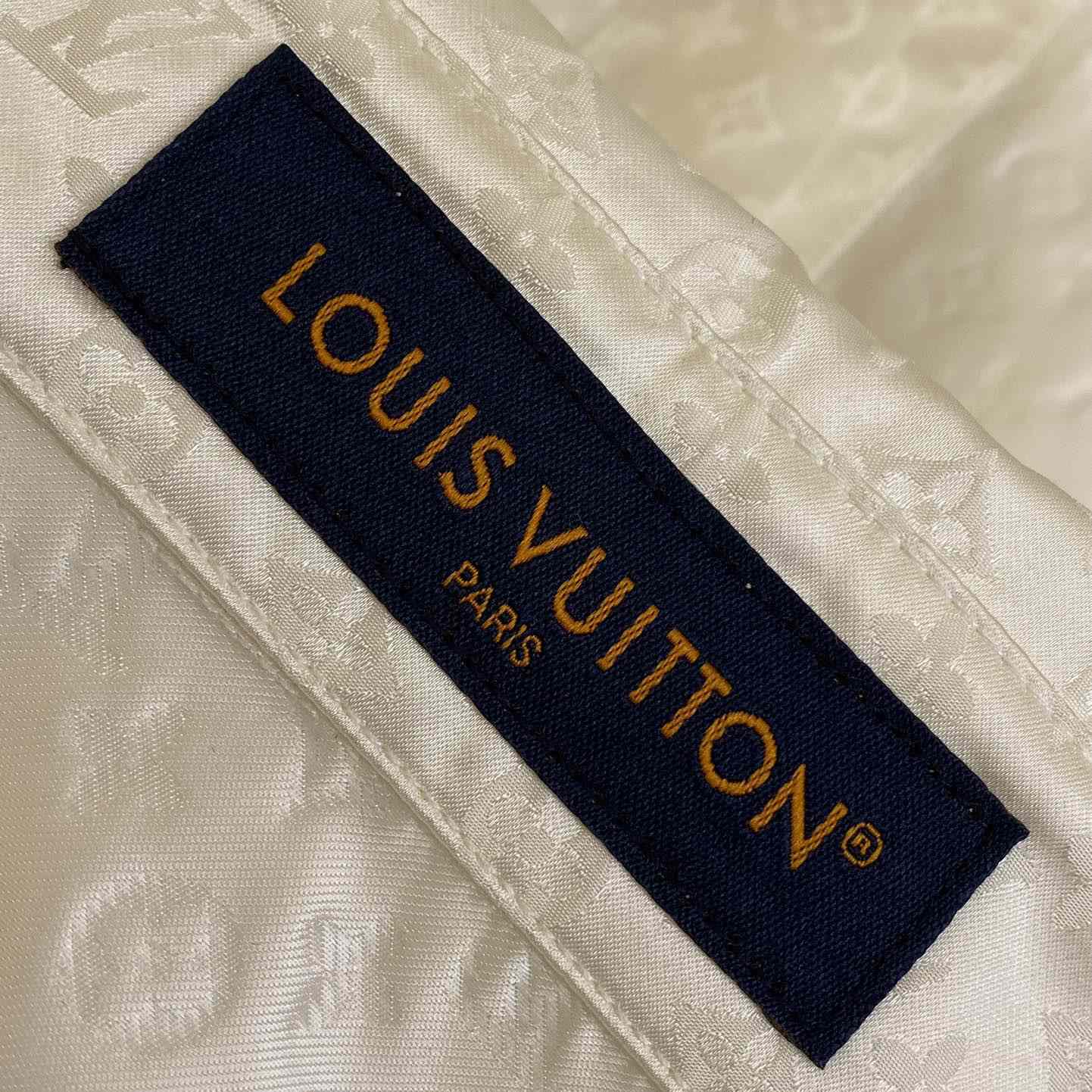 Louis Vuitton Monogram Long-Sleeved Silk Shirt - DesignerGu