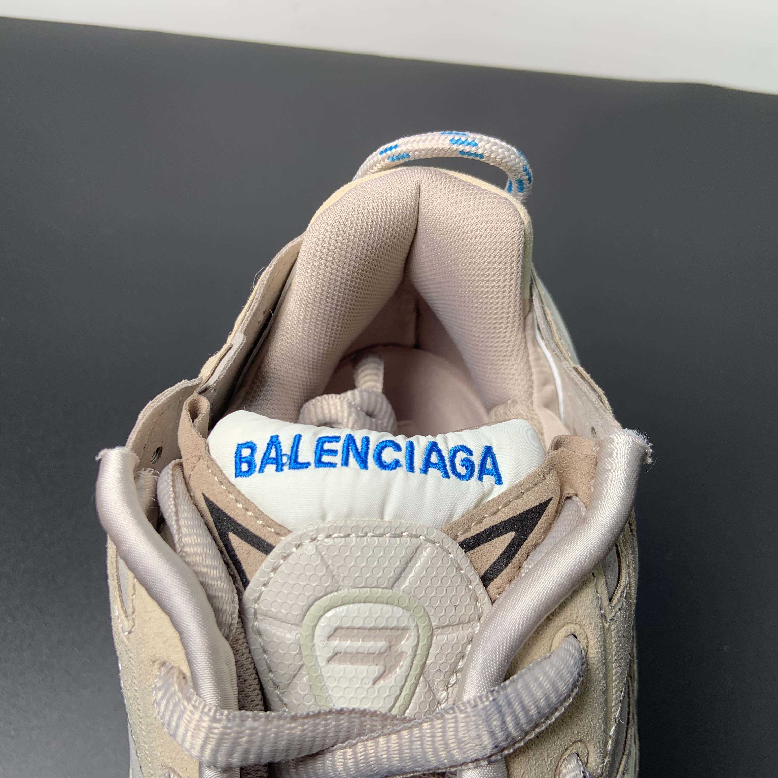 Balenciaga Runner Sneaker - DesignerGu