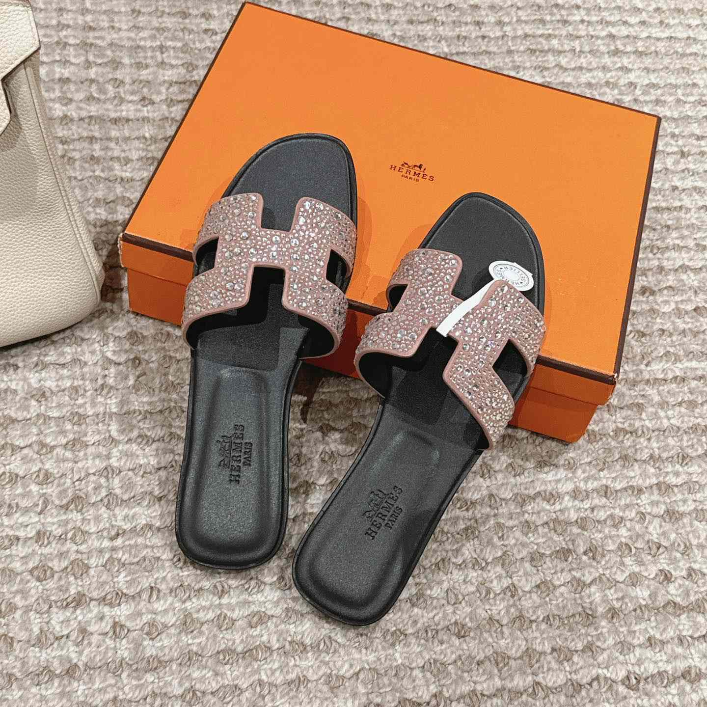 Hermes Oran Sandal - DesignerGu