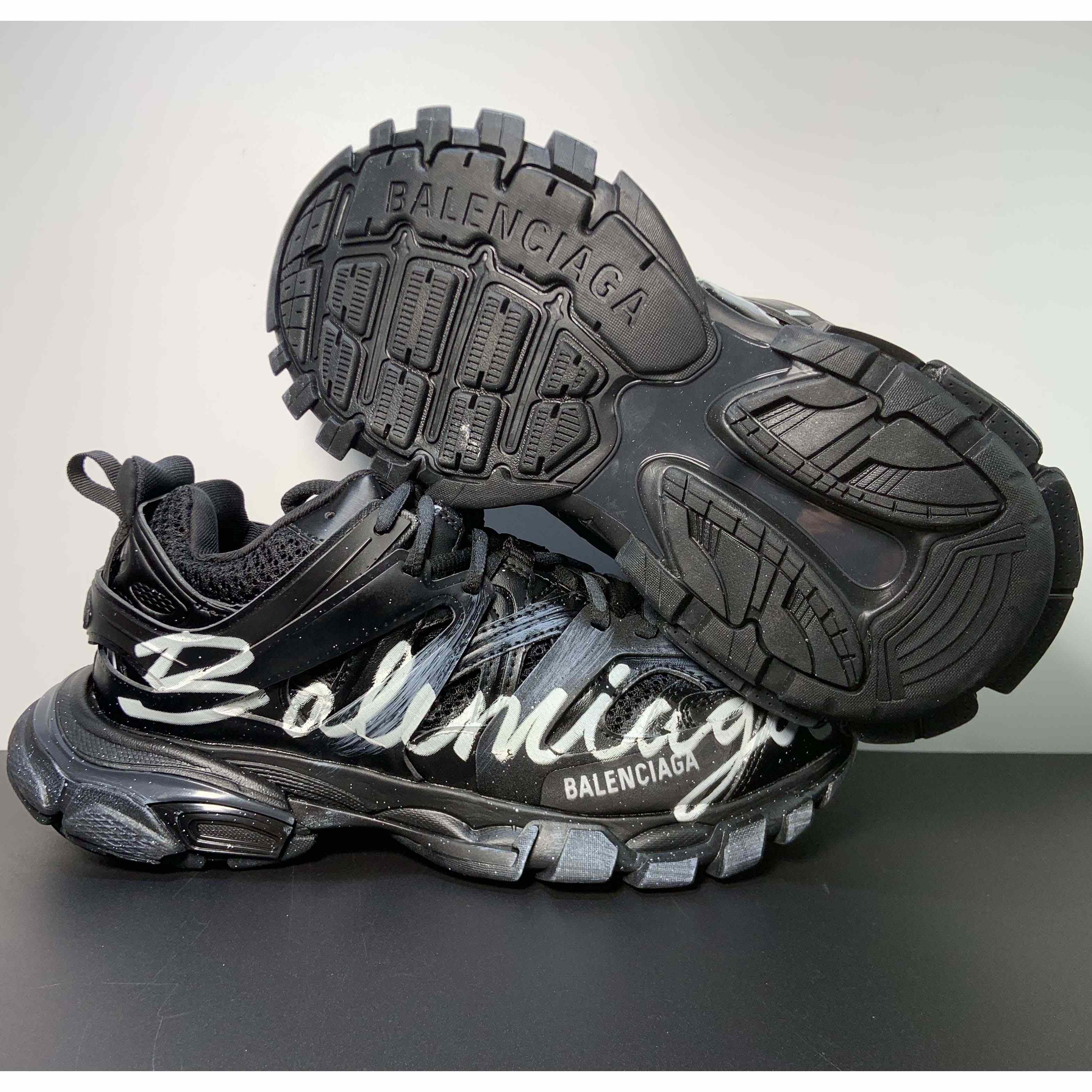 Balenciaga Track Signature Sneaker in black - DesignerGu