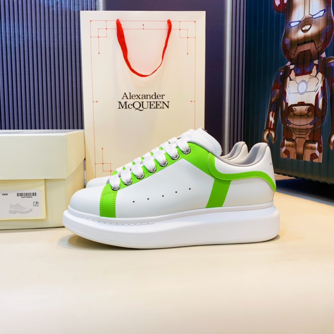 Alexander Mcqueen Oversized Sneaker 'White Green Ombre' - DesignerGu