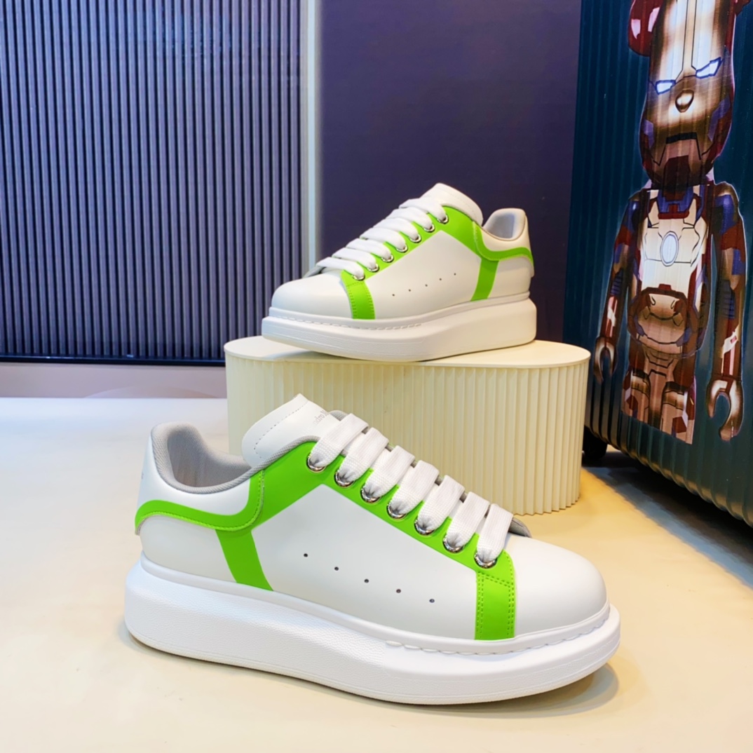 Alexander Mcqueen Oversized Sneaker 'White Green Ombre' - DesignerGu