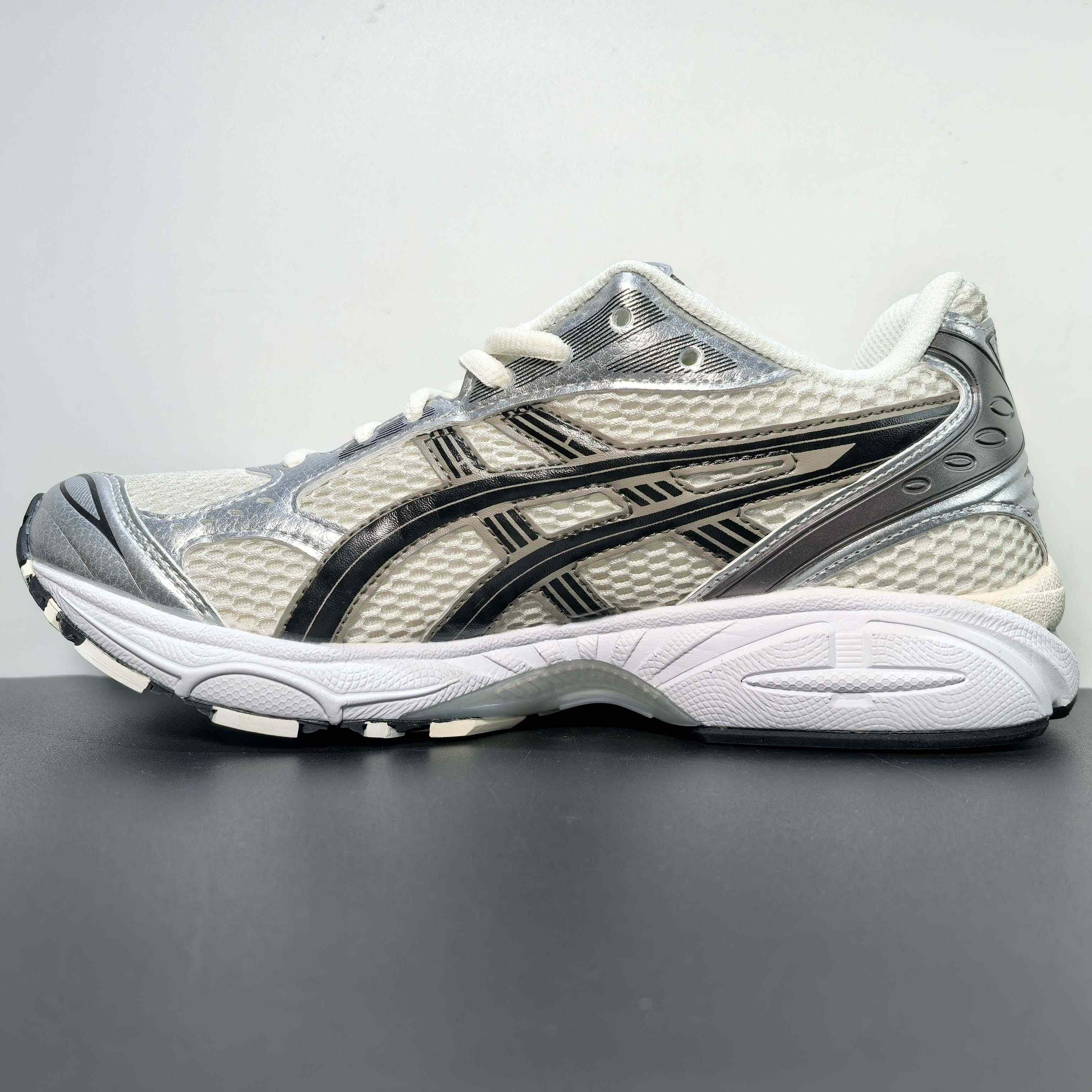 Asics Gel-Kayano 14 Sneakers    1201A019-108 - DesignerGu