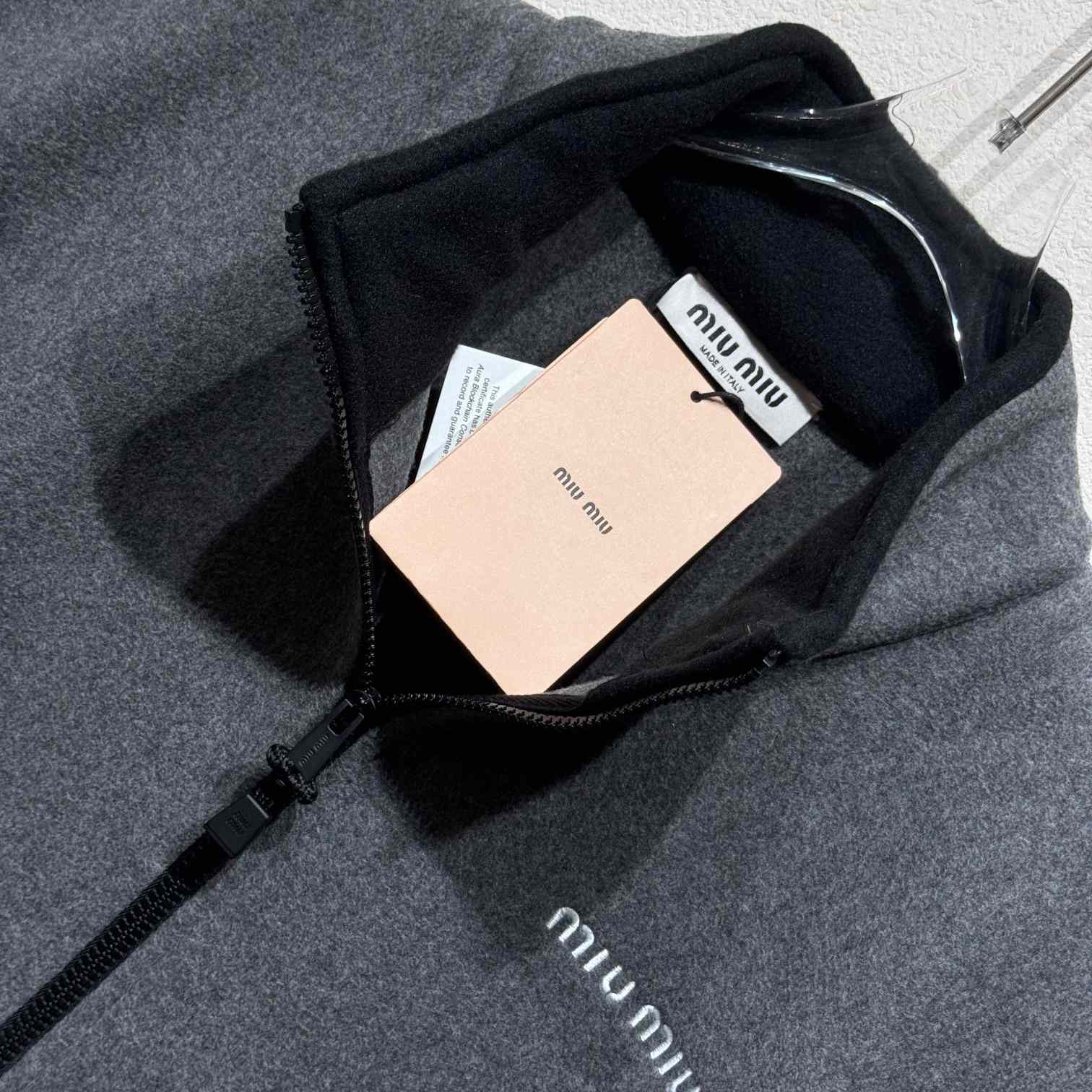 Miu Miu Zip Up Vest - DesignerGu