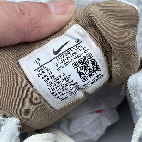 Nike V2K Sneaker    HJ7245-100 - DesignerGu