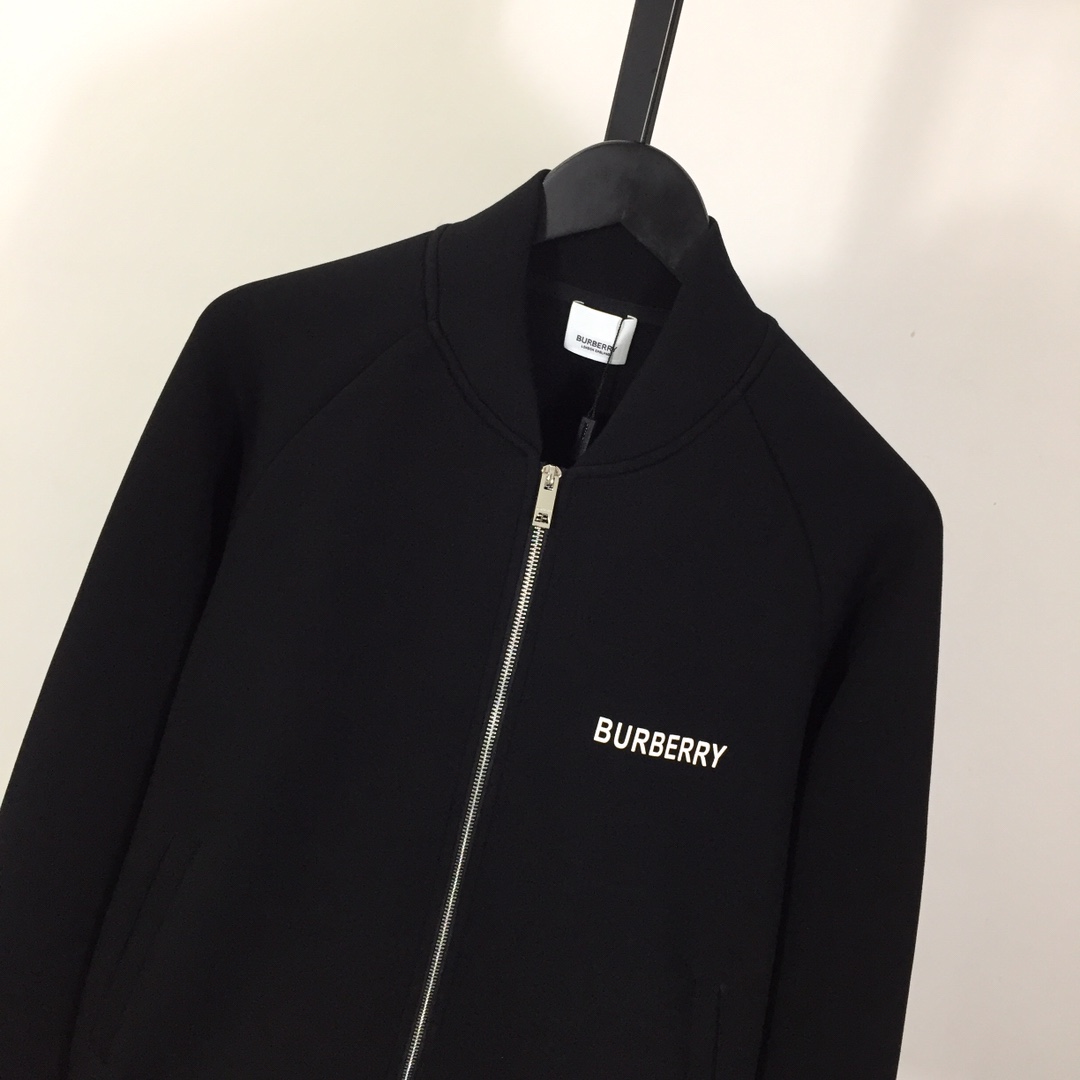 Burberry Zip Up Jacket - DesignerGu