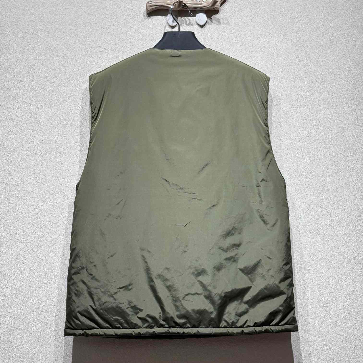 Prada Re-Nylon Vest - DesignerGu