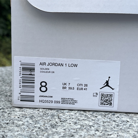 Jordan Air Jordan 1 Low Sneaker      HQ3529-099 - DesignerGu