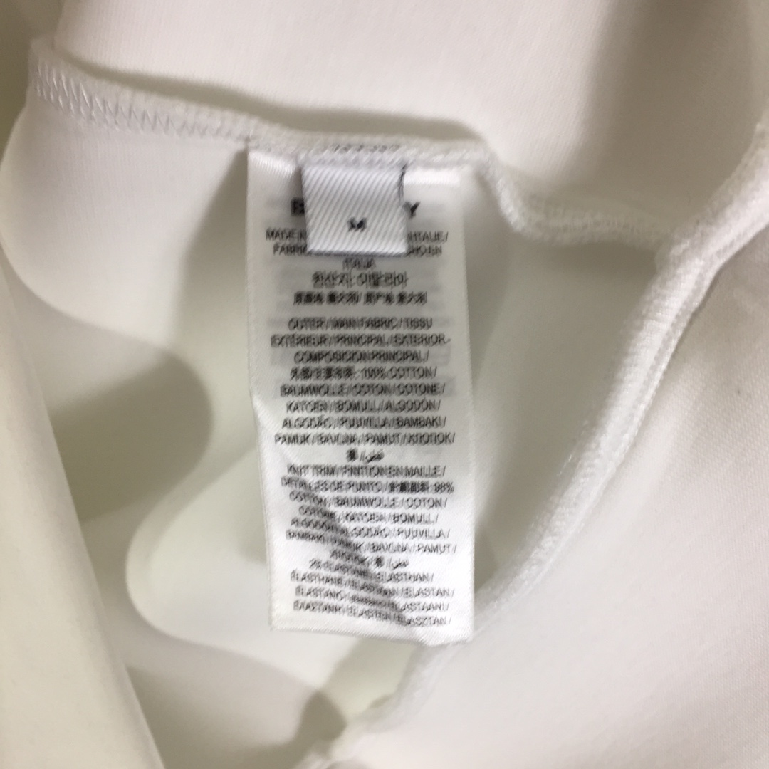 Burberry Jacket - DesignerGu