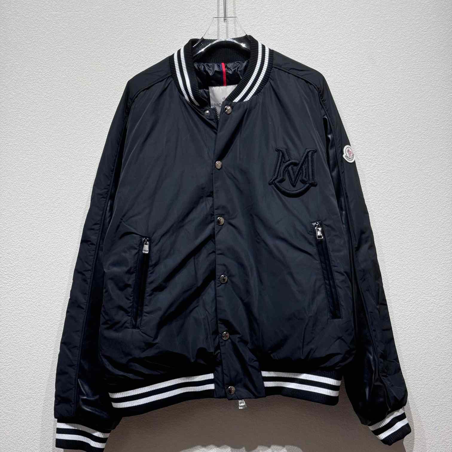 Moncler Detian Bomber - DesignerGu