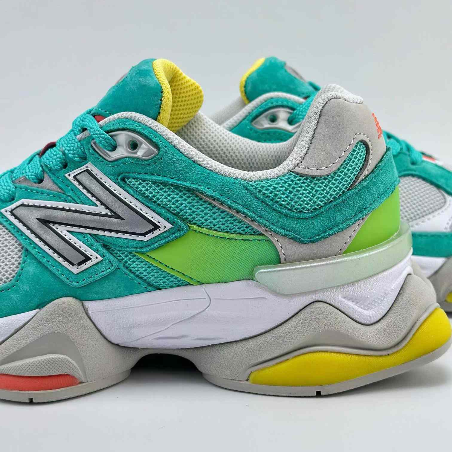 Joe Freshgoods x New Balance Sneakers      U9060DBTXQ - DesignerGu