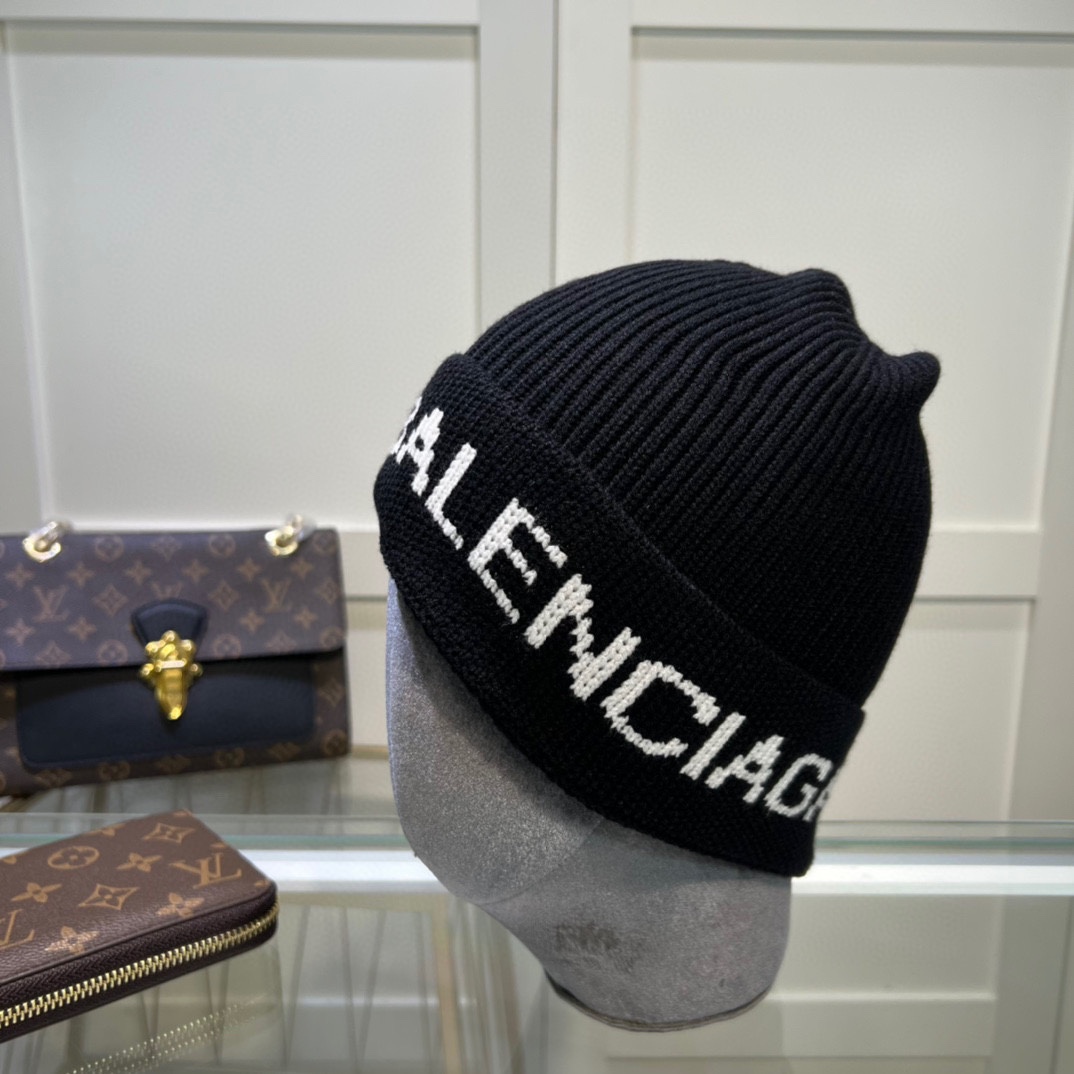 Balenciag Beanie  - DesignerGu