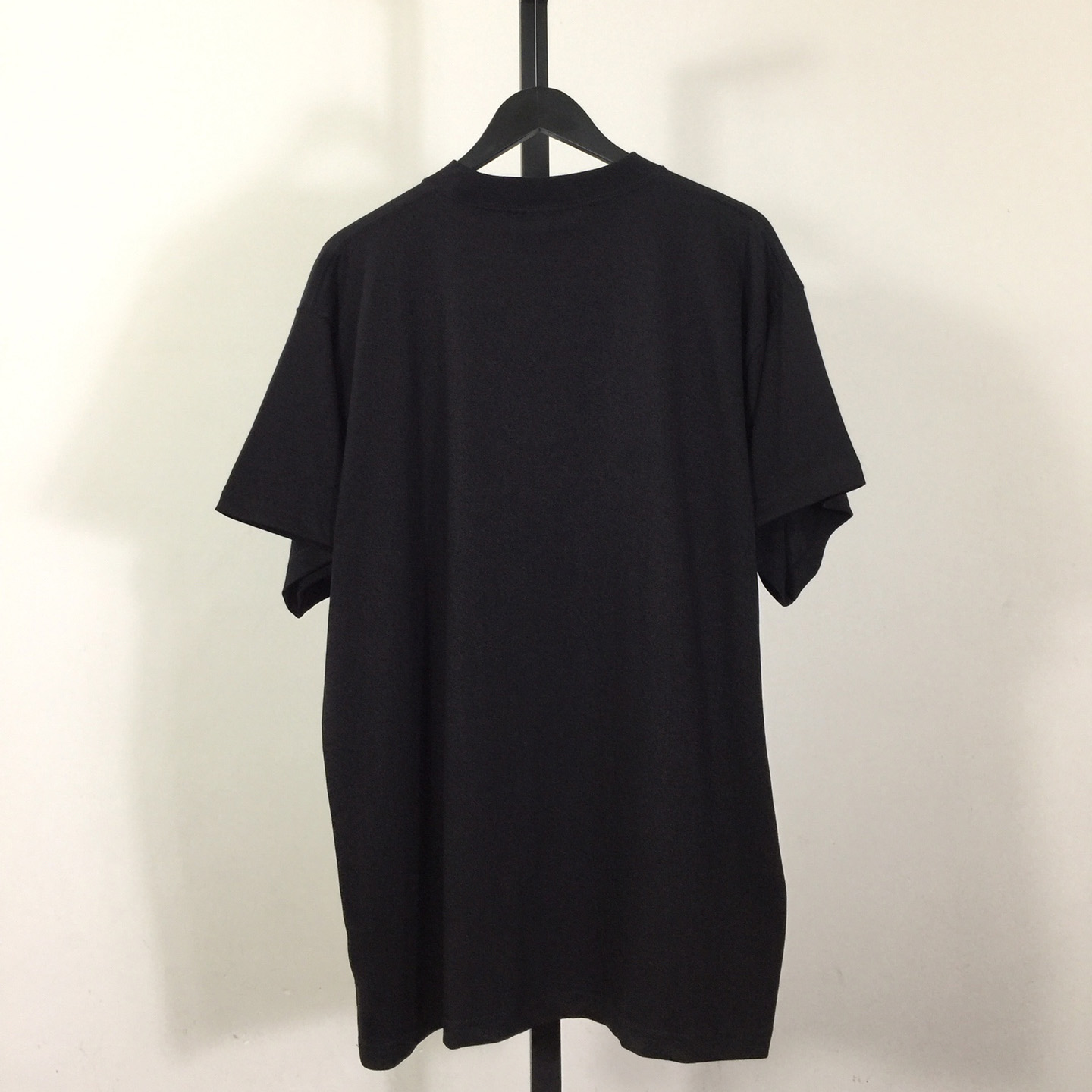 Balenciaga T-Shirt Medium Fit  - DesignerGu