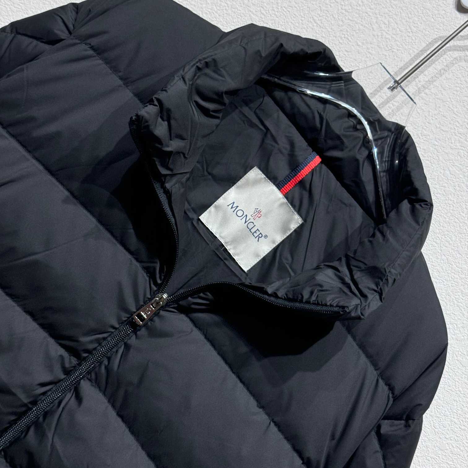 Moncler Down Jacket - DesignerGu