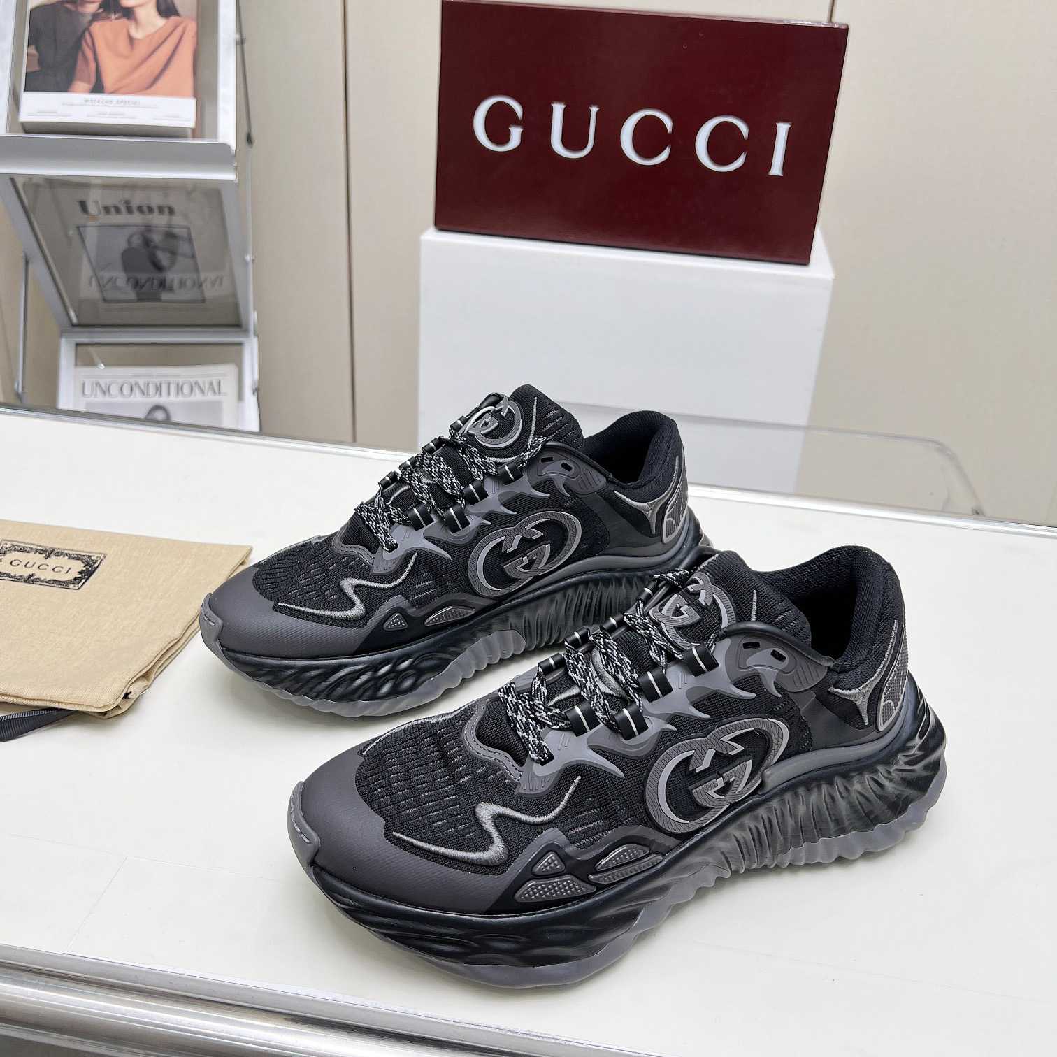 Gucci Ripple Sneaker - DesignerGu